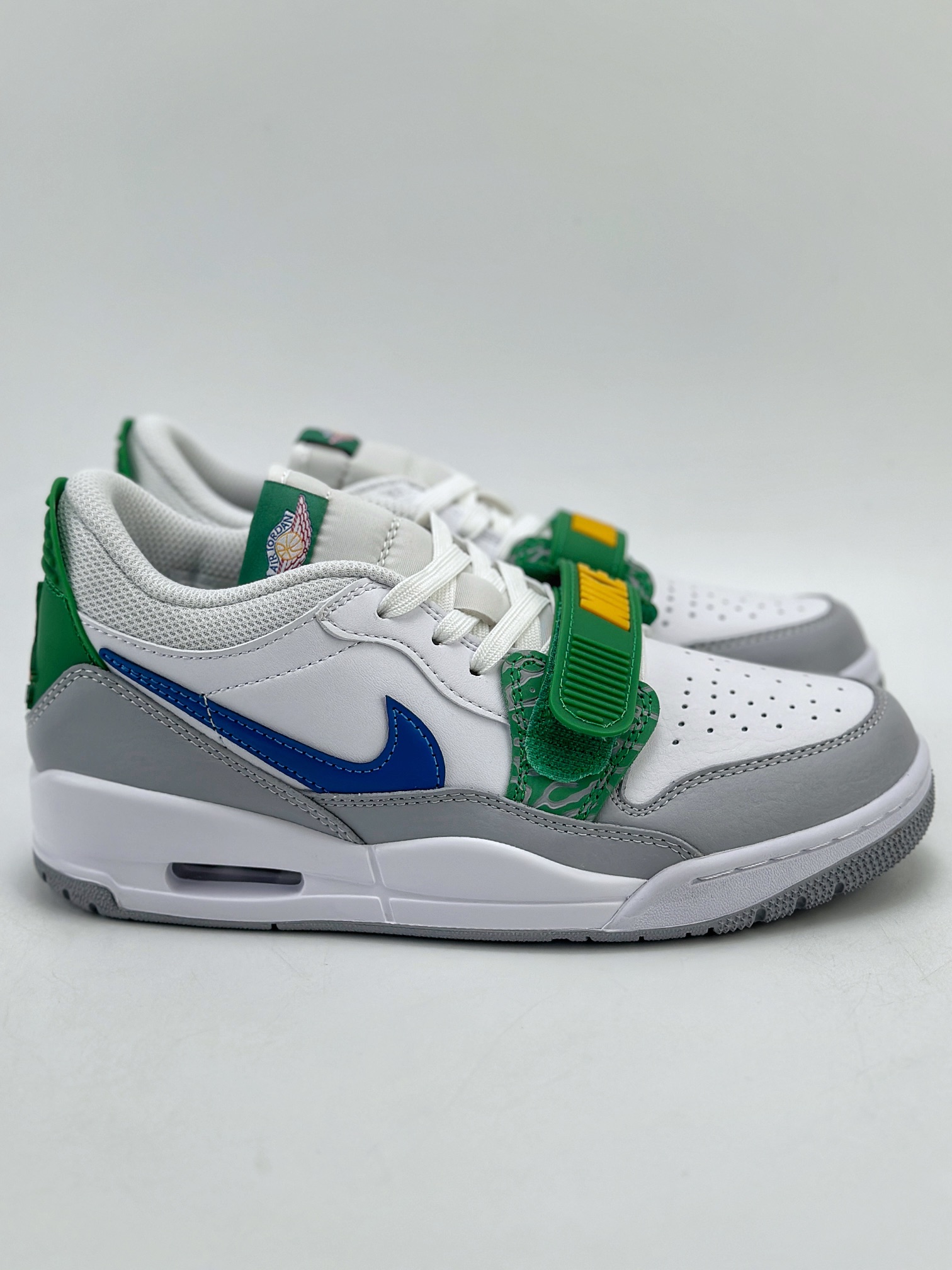 260 Nike Air Jordan Legacy 312 Low 乔丹最强三合一混合版  CD9054-140