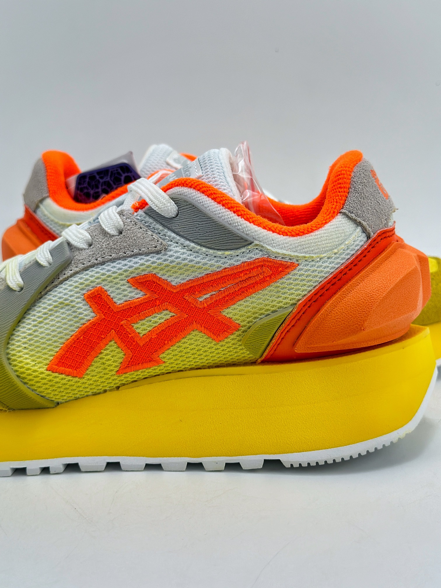 200 Asics Ointsuka Tiger Moage co 亚瑟士鬼冢虎复古经典跑鞋 1183B555-101