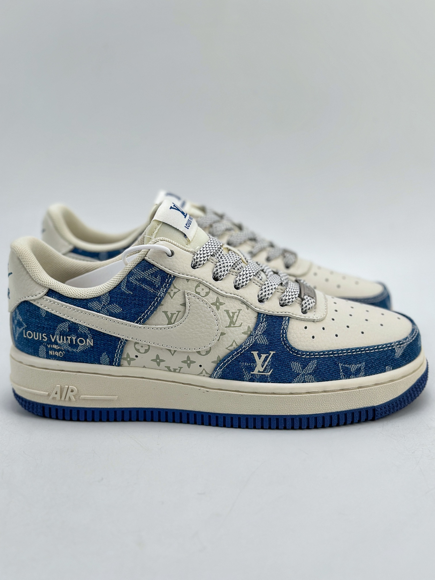 200 Nike Air Force 1 Low 07 x Louis Vuitton 白蓝牛仔 DD8686-400