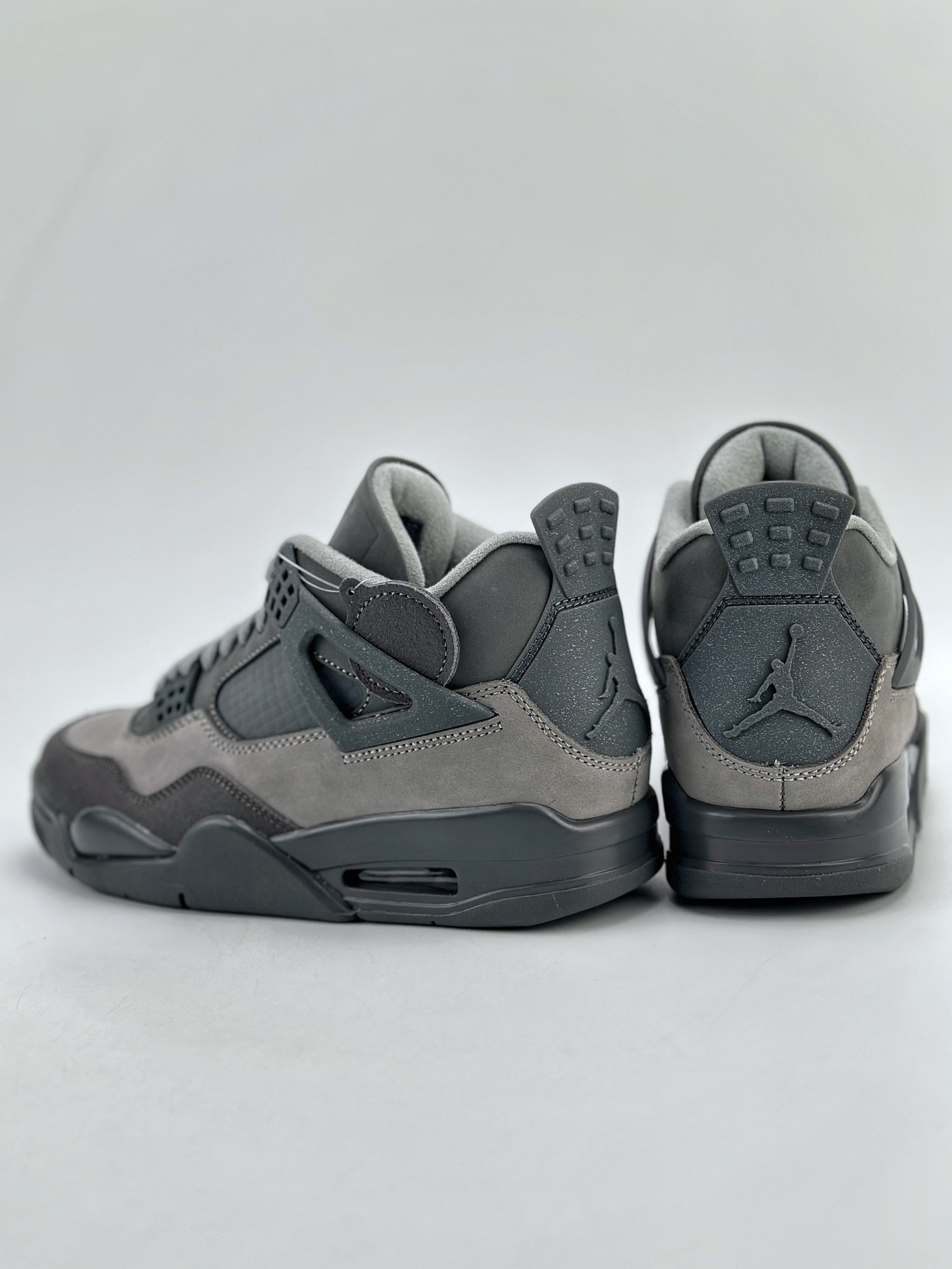 Nike Air Jordan 4 Retro ”Paris Olympics” Gray and Black FQ7928-001