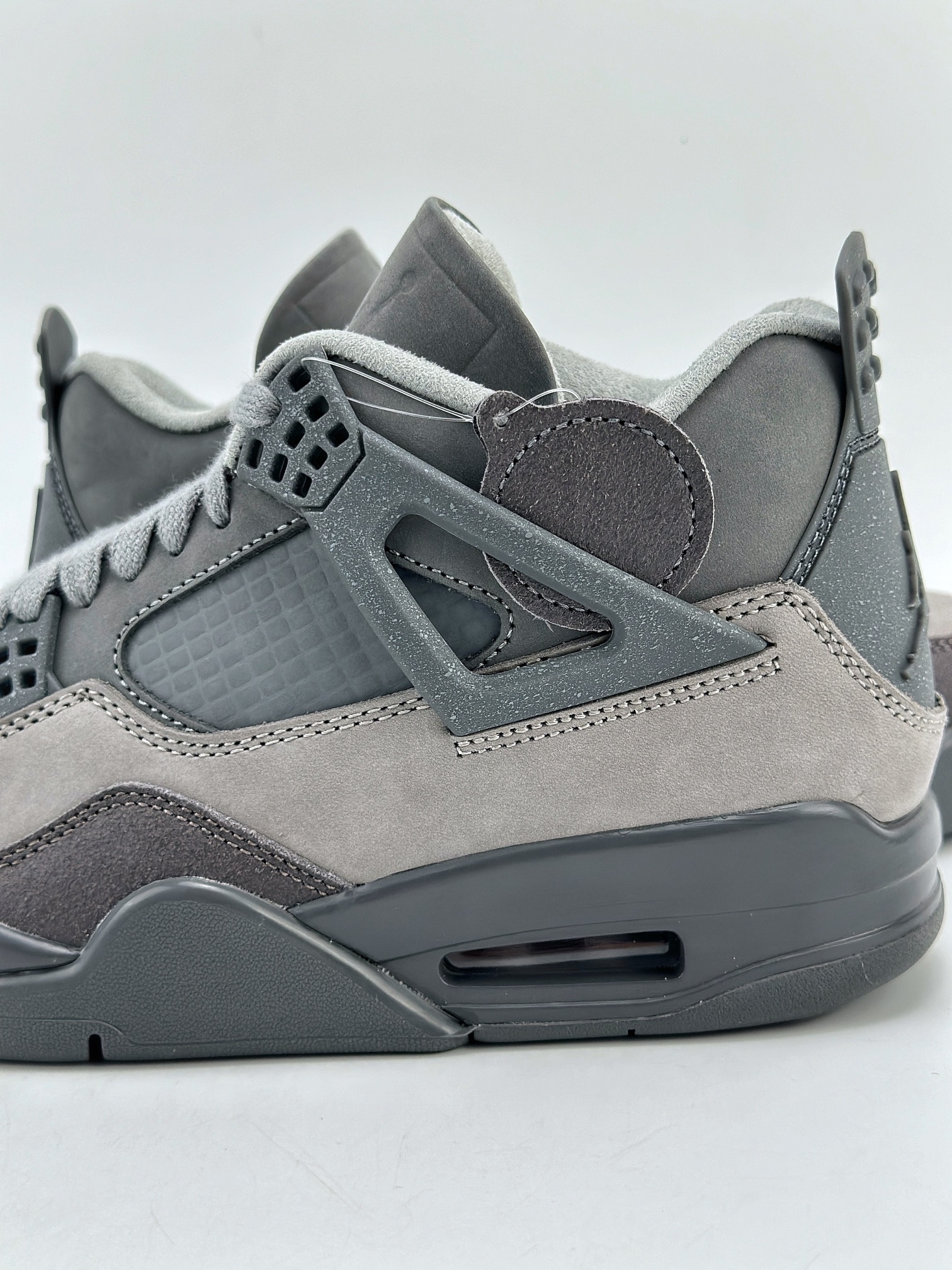 Nike Air Jordan 4 Retro ”Paris Olympics” Gray and Black FQ7928-001