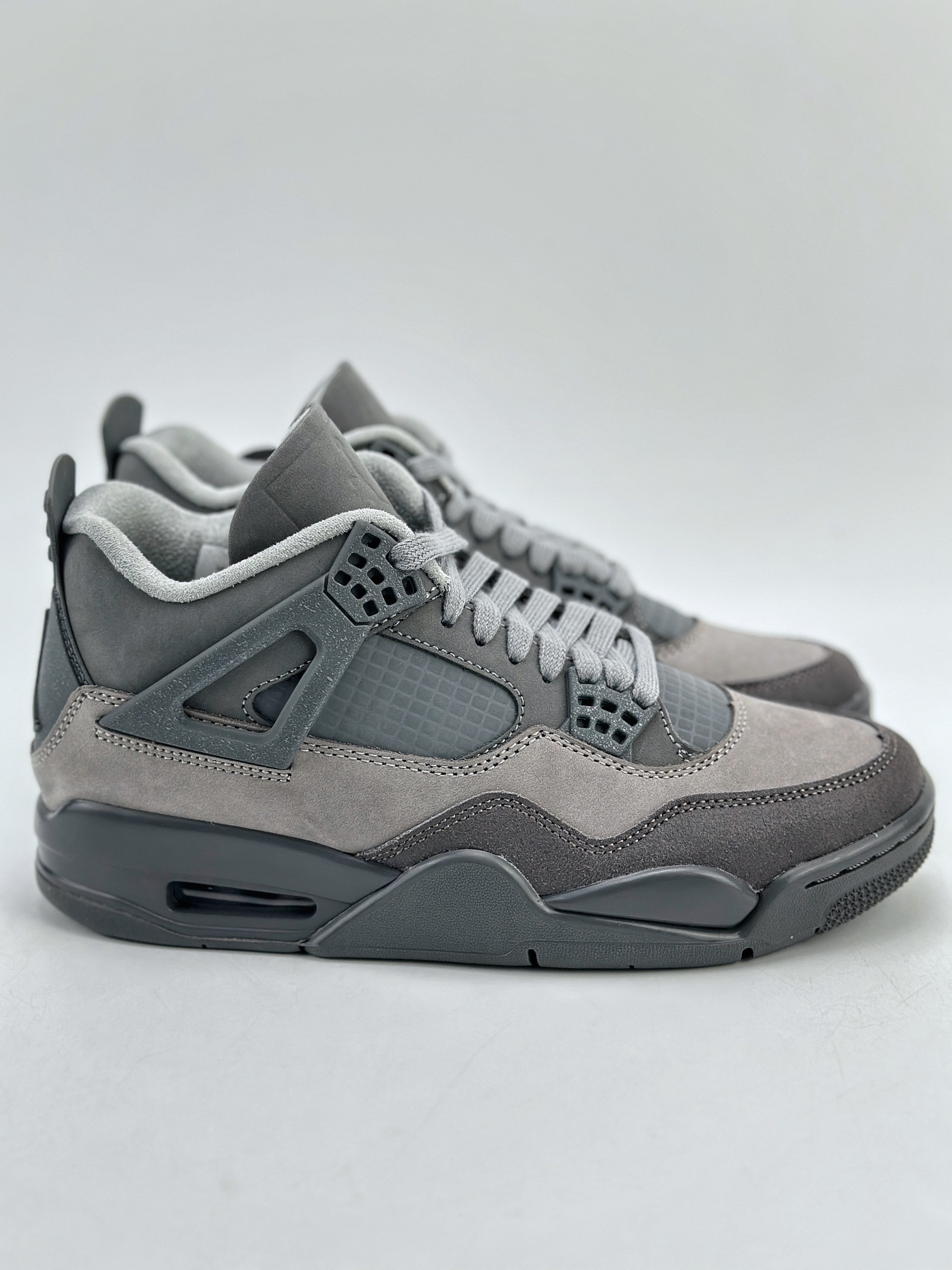 Nike Air Jordan 4 Retro ”Paris Olympics” Gray and Black FQ7928-001