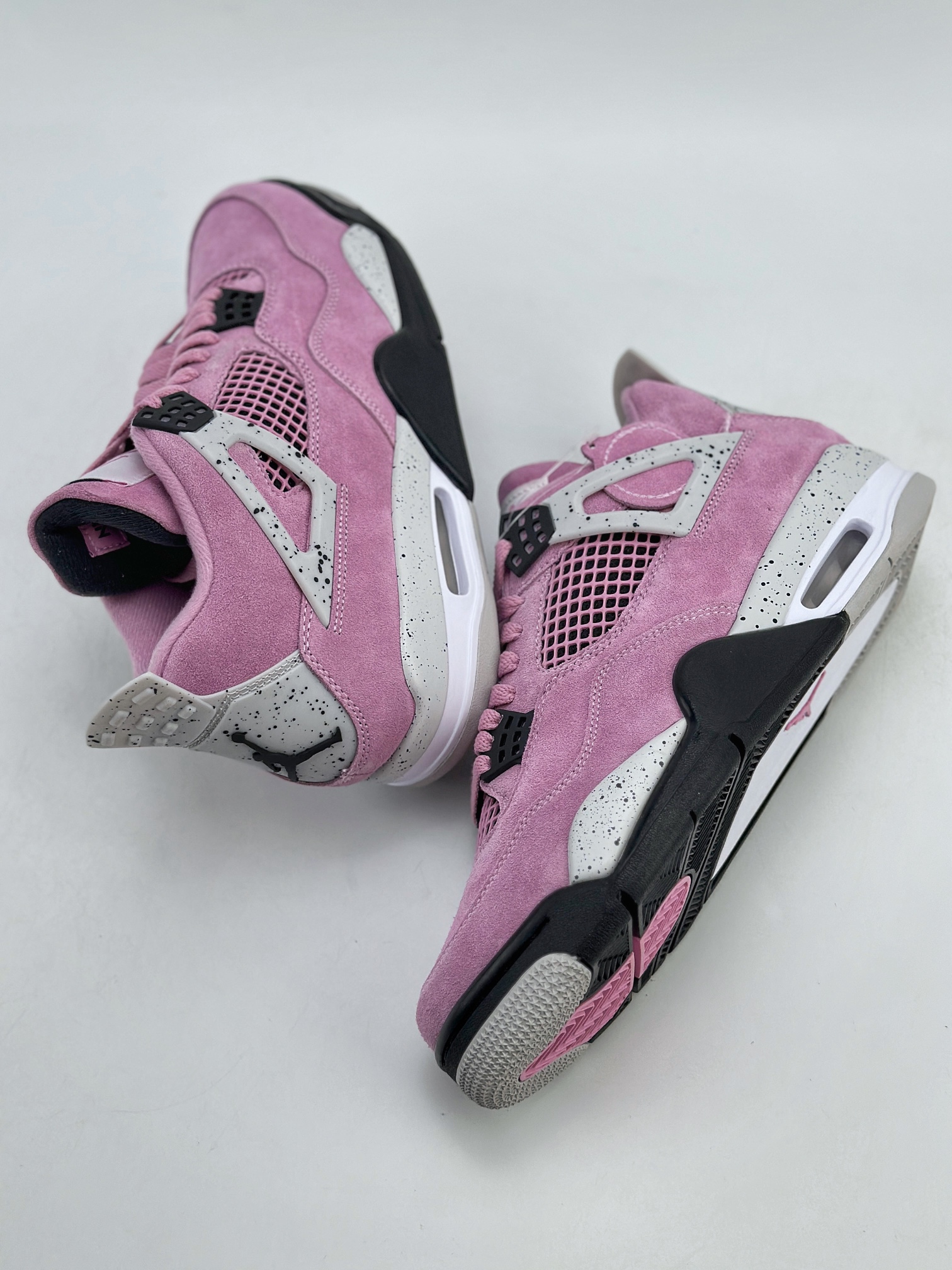 Nike Air Jordan 4 Retro Jordan 4th Generation ”Orchid” Re-engraved Pink and Black AQ9129-501
