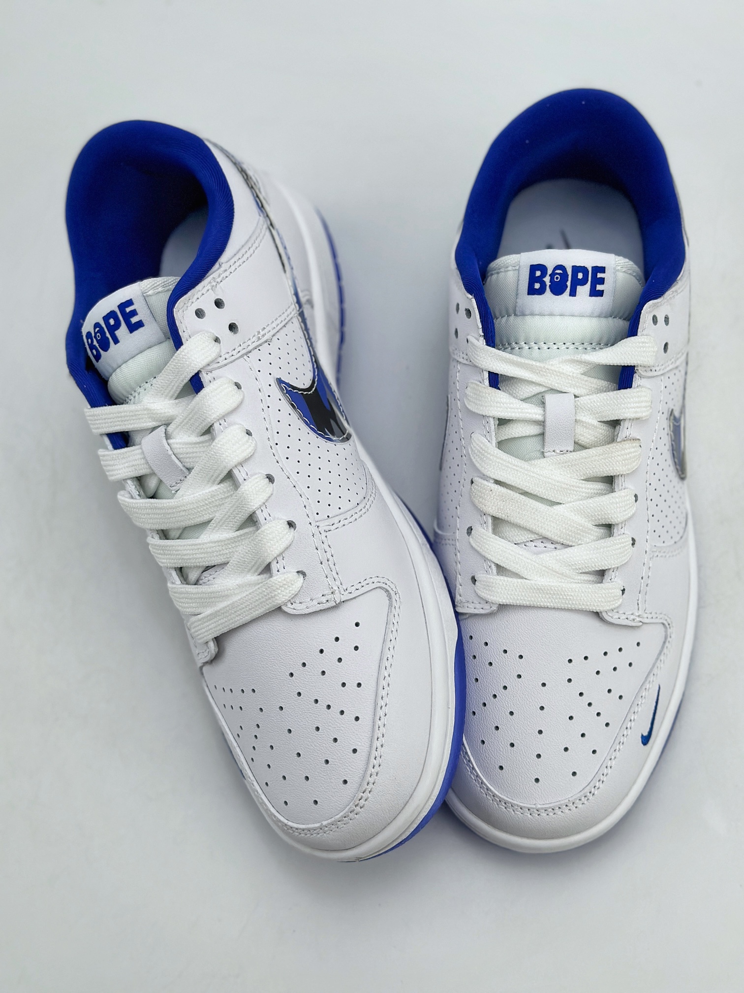 Nike SB Dunk Low x BAPE White Blue Camouflage Hook JH8039-934