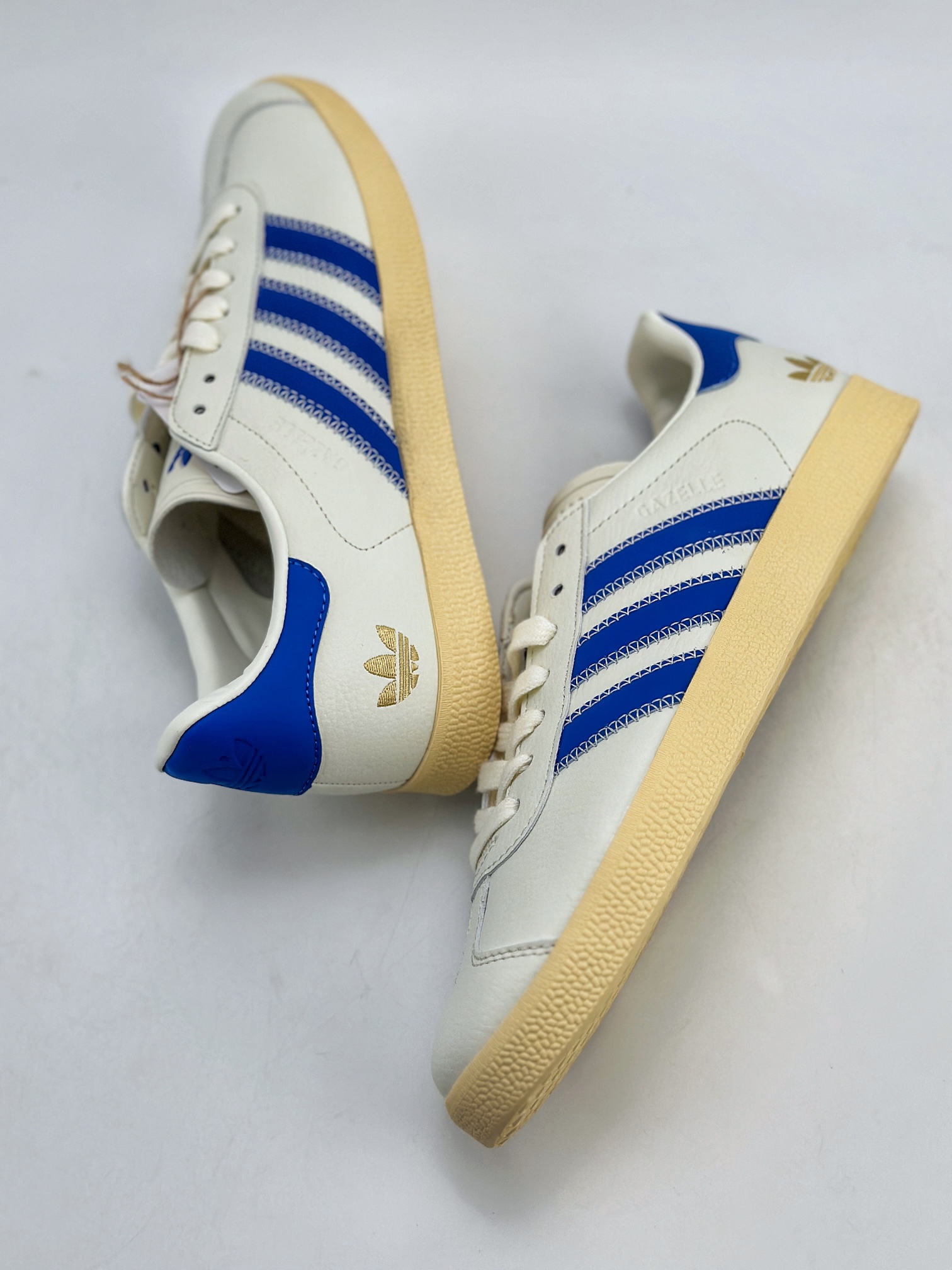 adidas Originals Gazelle INdoor clover casual non-slip wear-resistant low-top sneakers IF4599