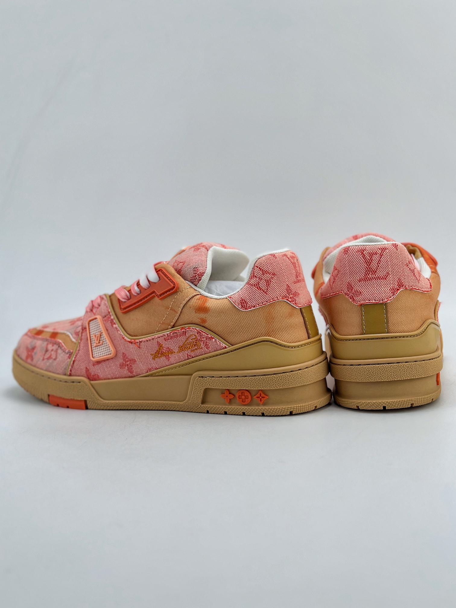 New Louis Vuitton LV Trainer Low-top Casual Sneakers