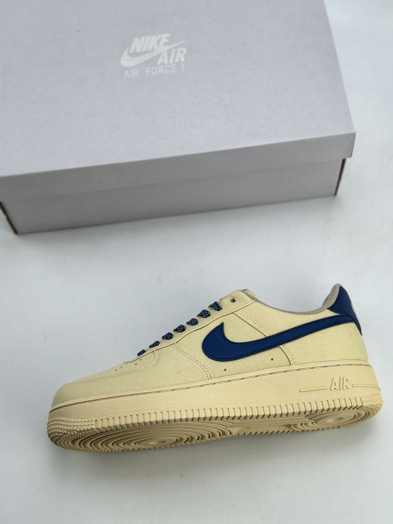 200 Nike Air Force 1 Low 07 3M帆布奶黄 315122-109