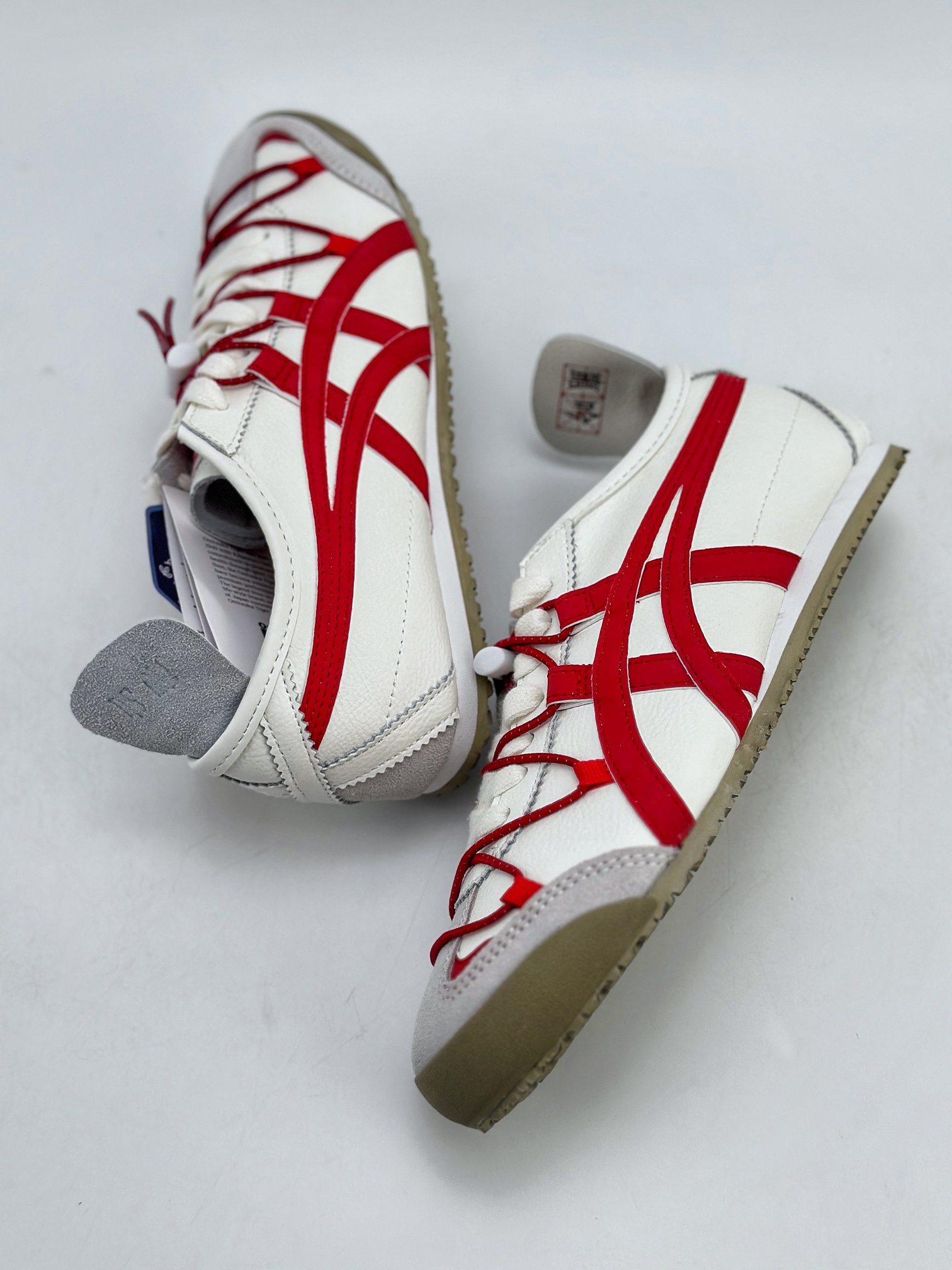 140 Onitsuka Tiger Mexico 66 Paraty 百搭单品 板鞋 1183C216-100