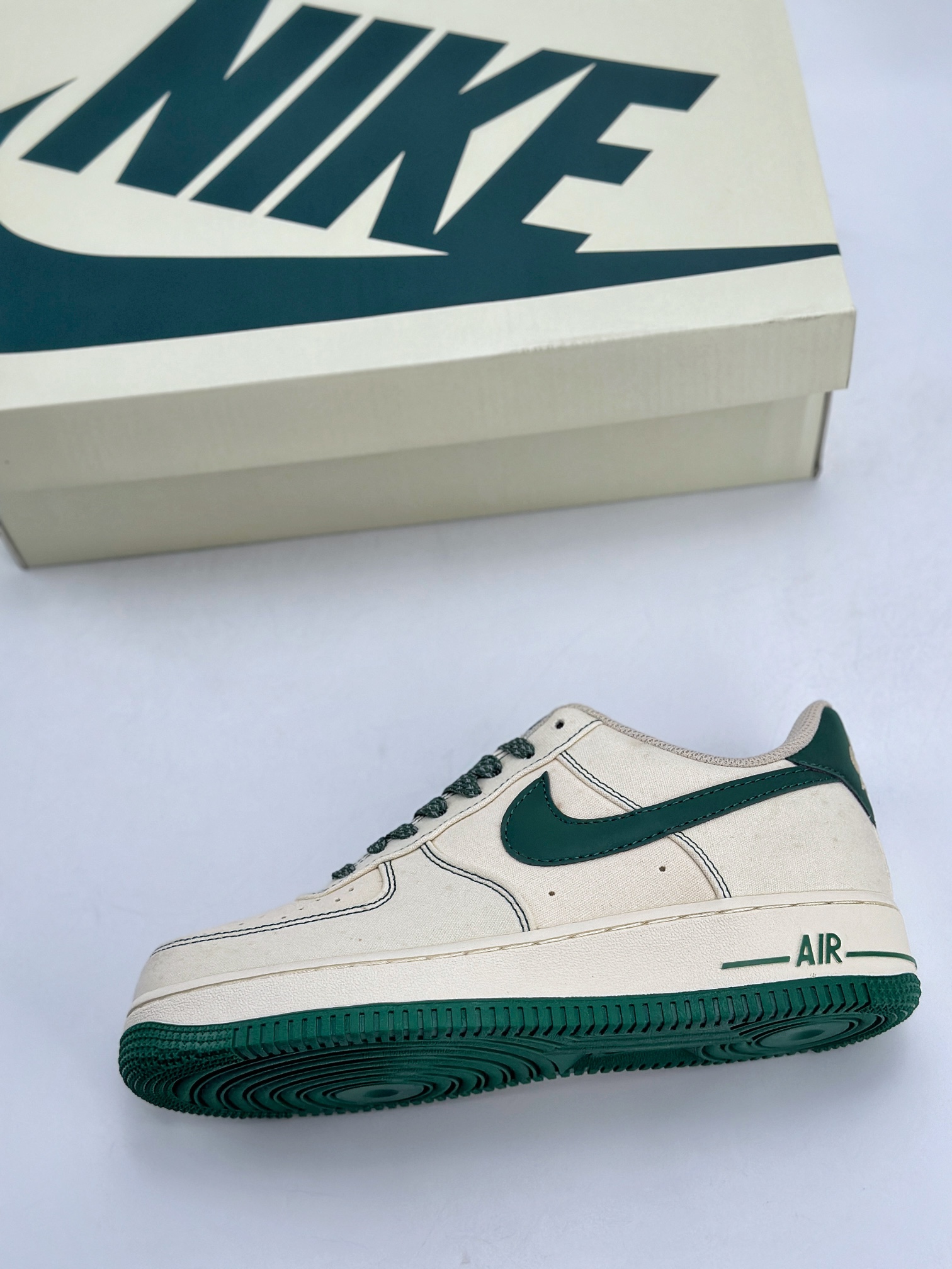 200 Nike Air Force 1 Low 07 3M帆布米绿 TQ1456-266