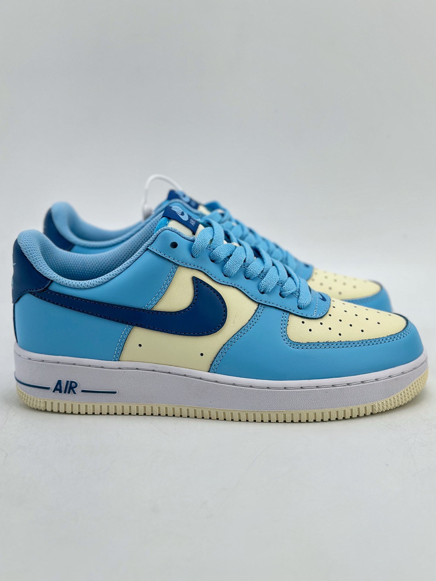 200 Nike Air Force 1 Low 07 ”Aquarius Blue” 蓝米 HF4837-407