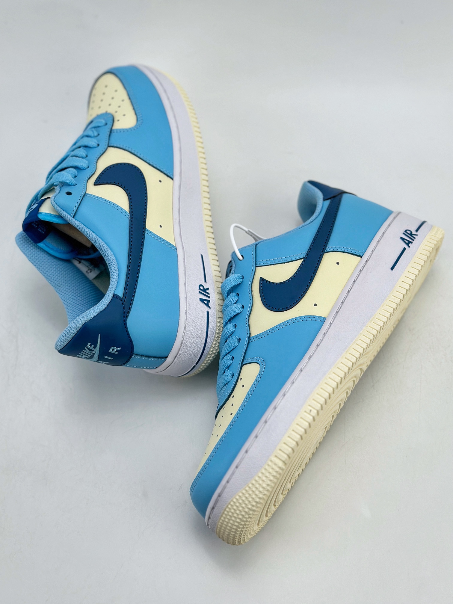 200 Nike Air Force 1 Low 07 ”Aquarius Blue” 蓝米 HF4837-407