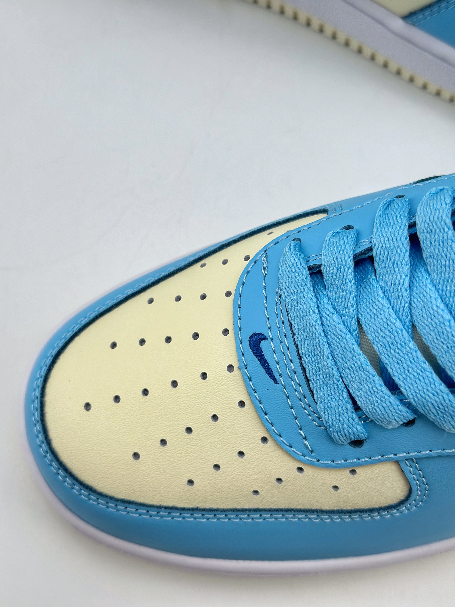 200 Nike Air Force 1 Low 07 ”Aquarius Blue” 蓝米 HF4837-407