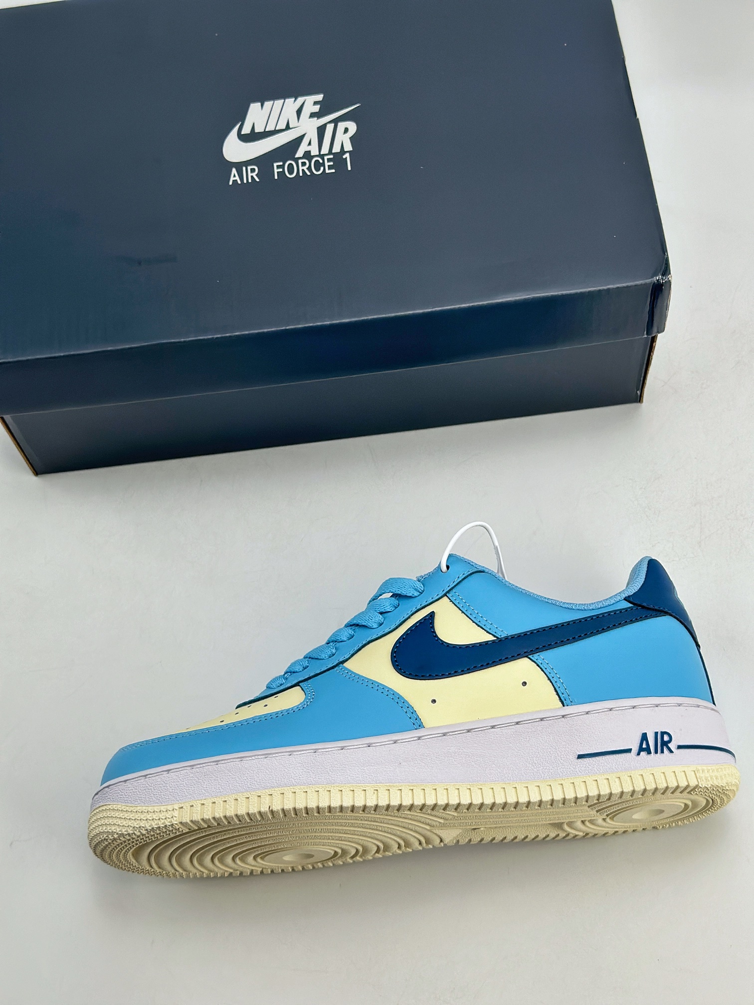 200 Nike Air Force 1 Low 07 ”Aquarius Blue” 蓝米 HF4837-407