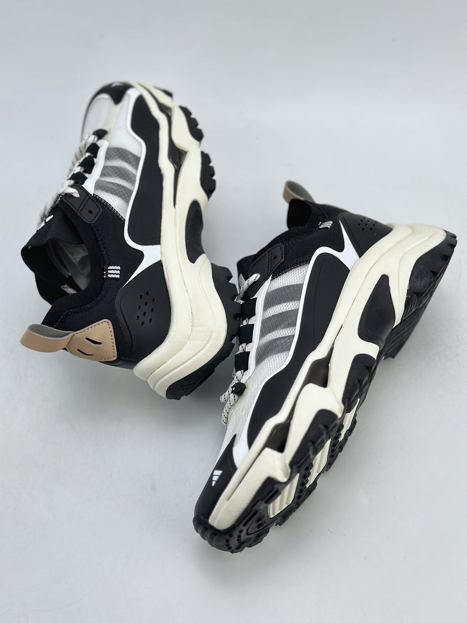Adidas CITY WOWLK MT Adidas low-top classic breathable fashion training running sneakers IH7748