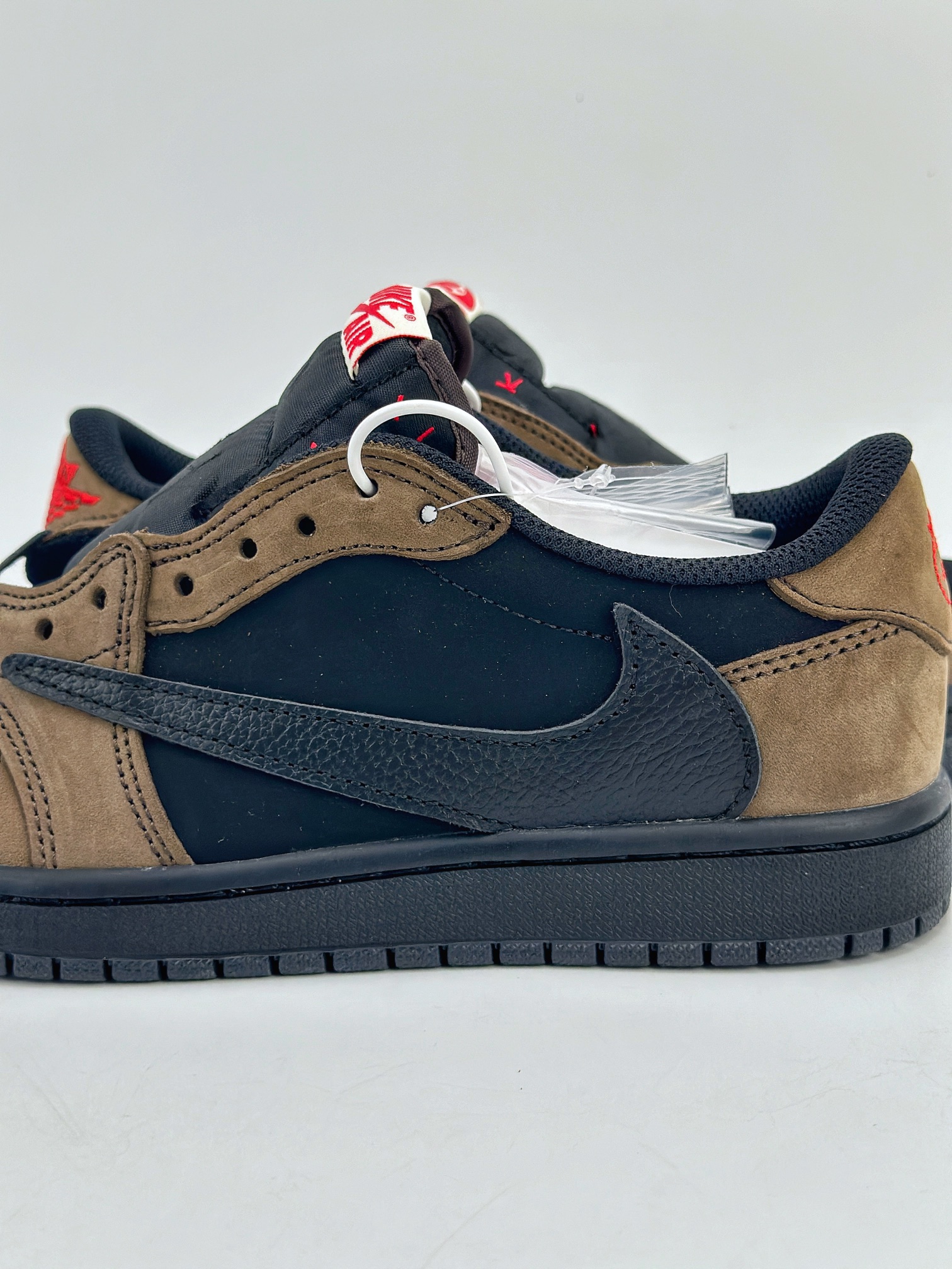 260 Travis Scott x Nike Air Jordan 1 Low x Louis Vuitton Air Jordan 1 Low 黑棕倒钩 DM7866-202