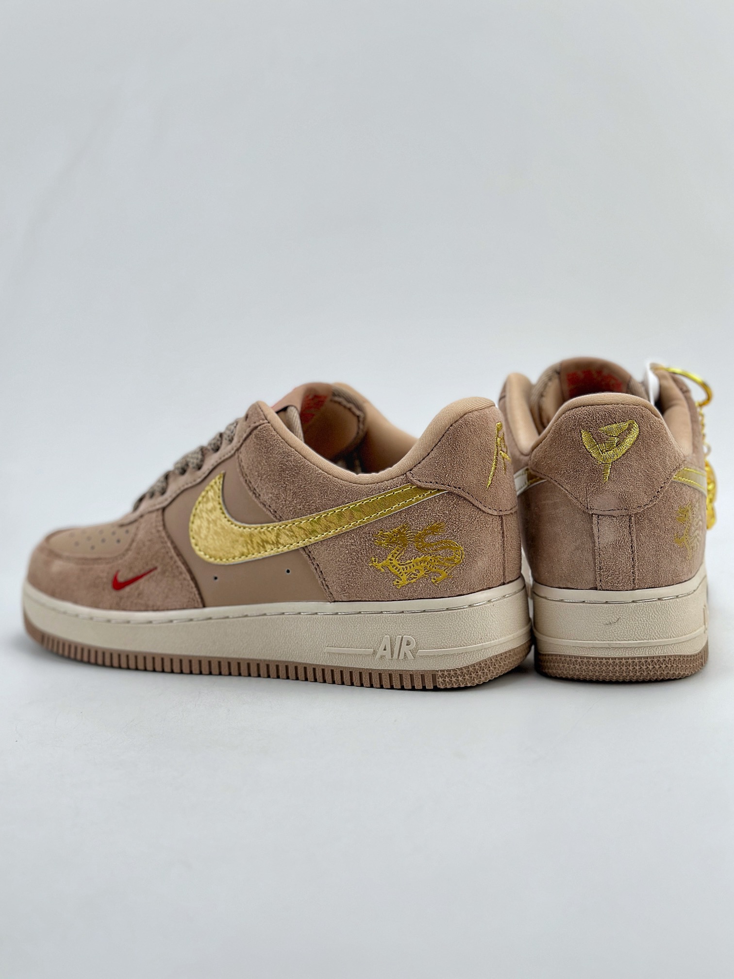 200 Nike Air Force 1 Low 07 龙年限定 XP9688-762