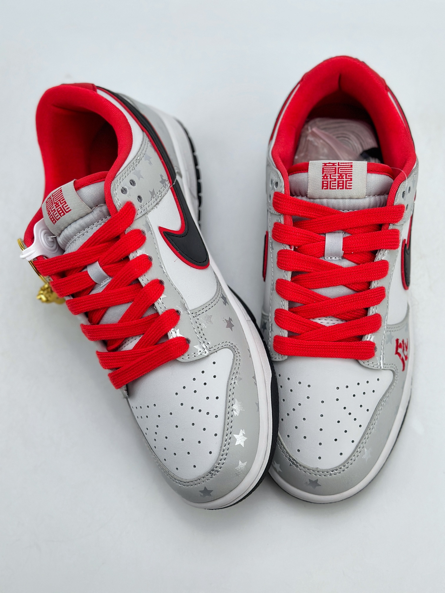 300 Nike SB Dunk Low x BAPE 白黑红 DQ1098-367