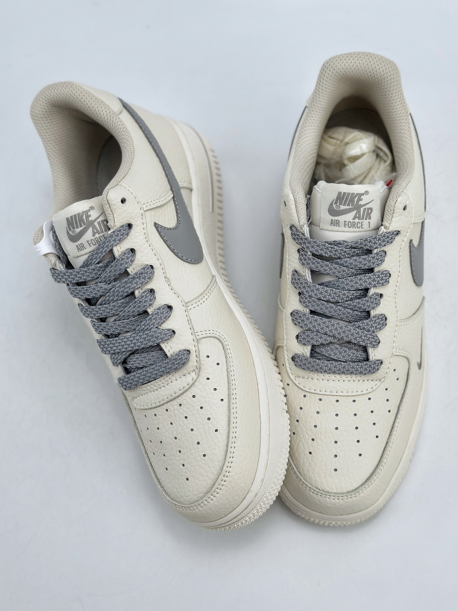 240 Nike Air Force 1 Low 07 白灰满天星 DD8959-708