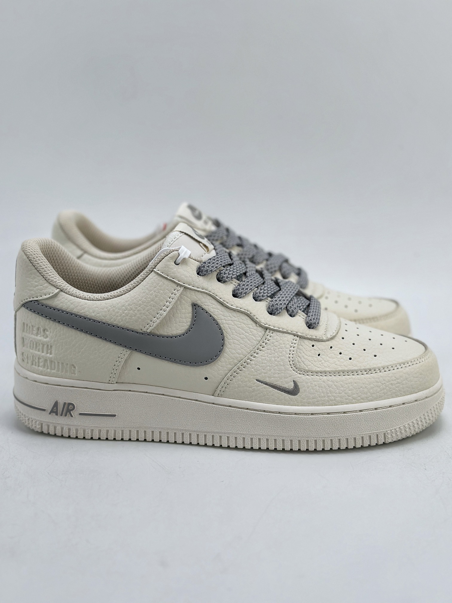 240 Nike Air Force 1 Low 07 白灰满天星 DD8959-708