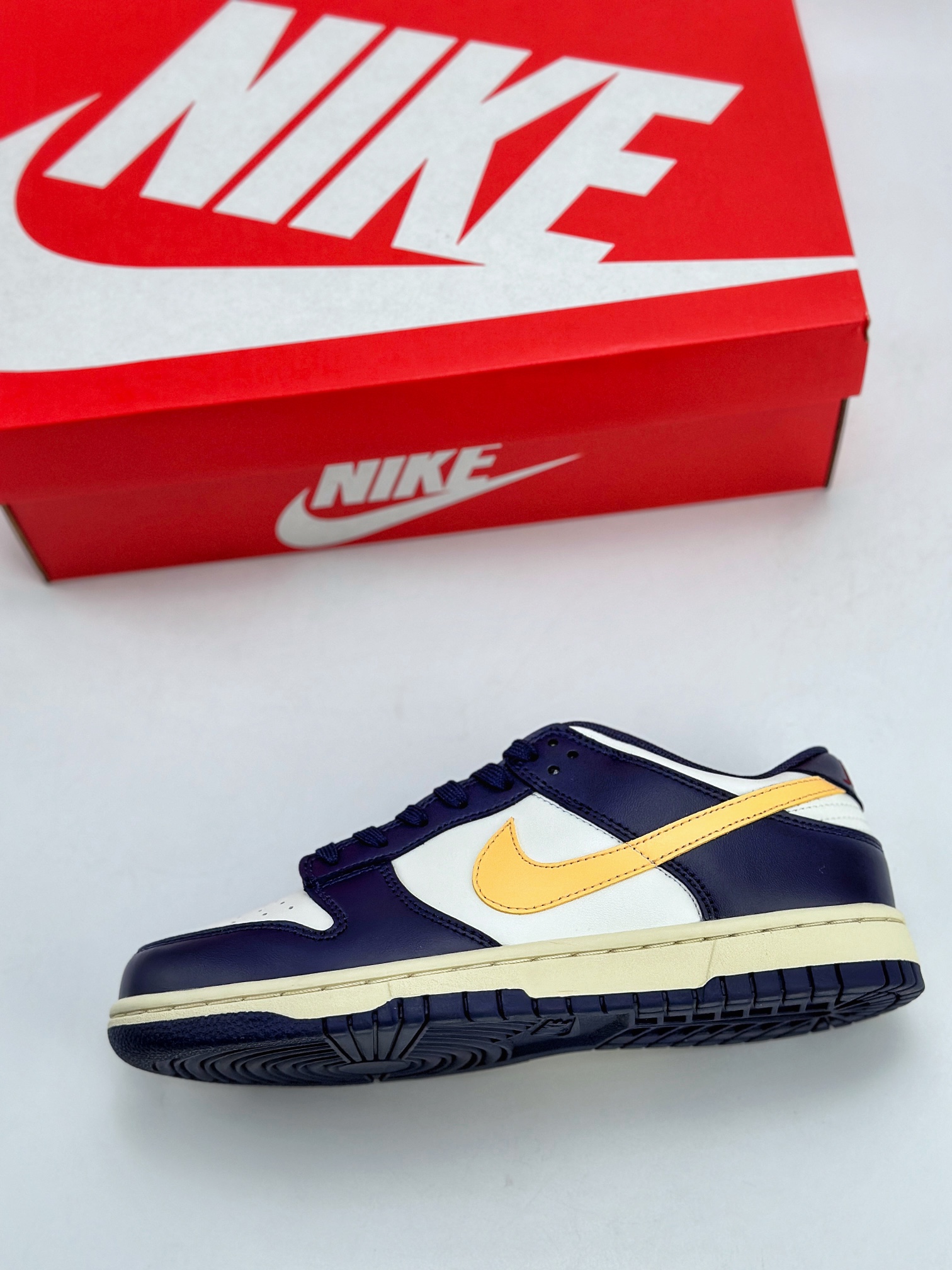 190 NIKE SB Dunk Low 海军蓝 FV8106-181