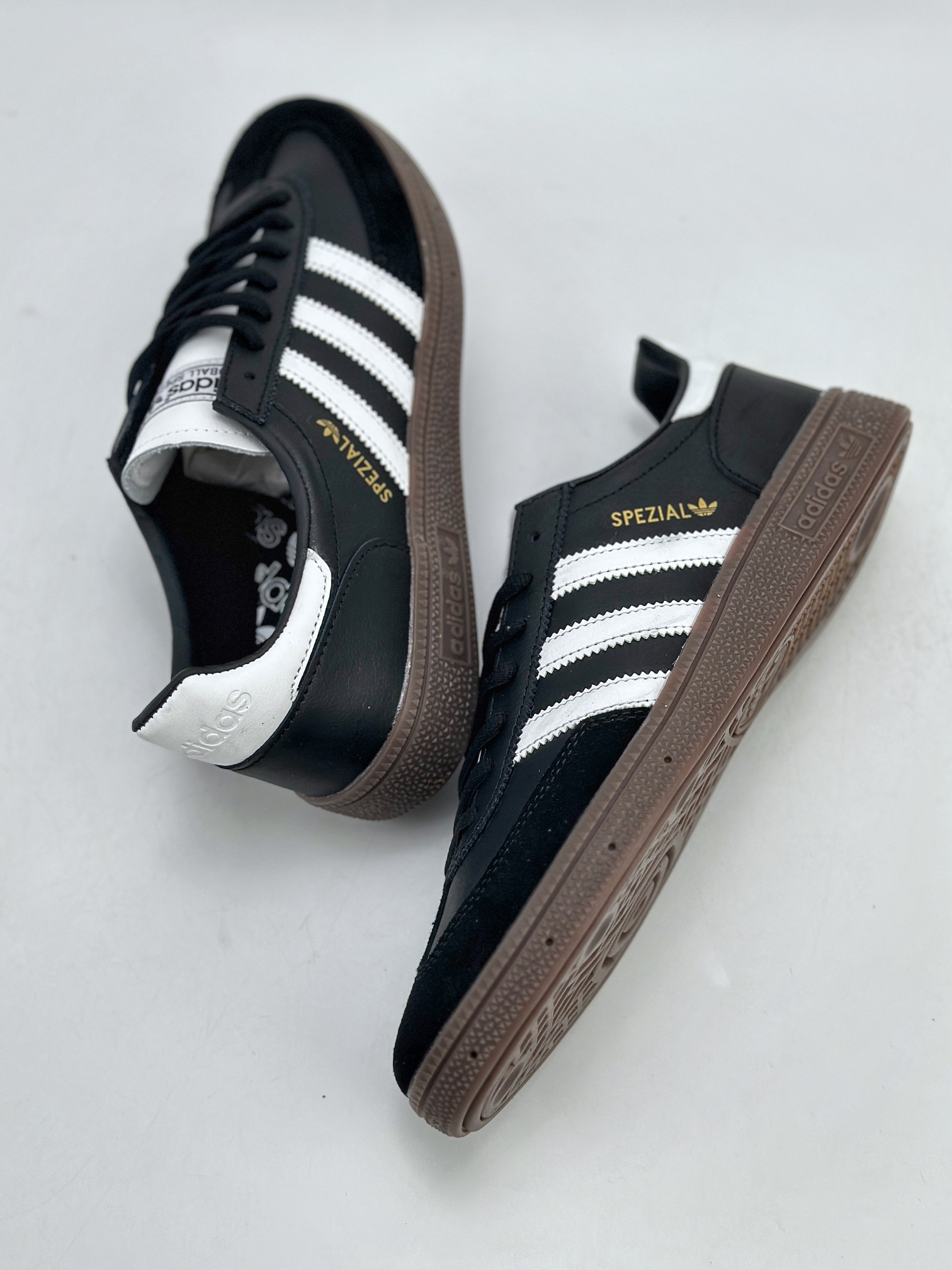 150 adidas originals Samba Handball Spezial IE3402