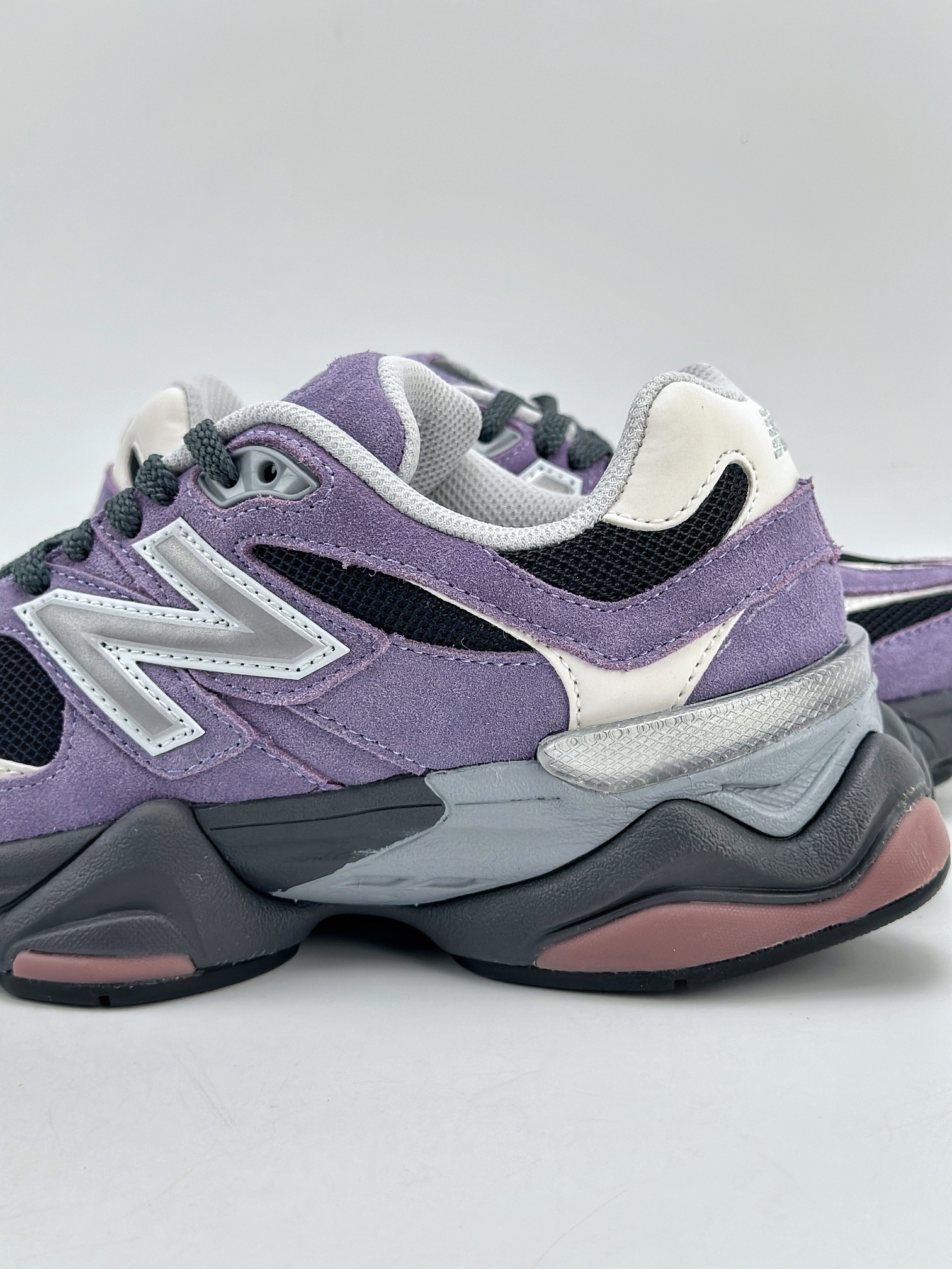 210 Joe Freshgoods x New Balance 版本 NB9060 联名款 复古休闲运动慢跑鞋 U9060VRB