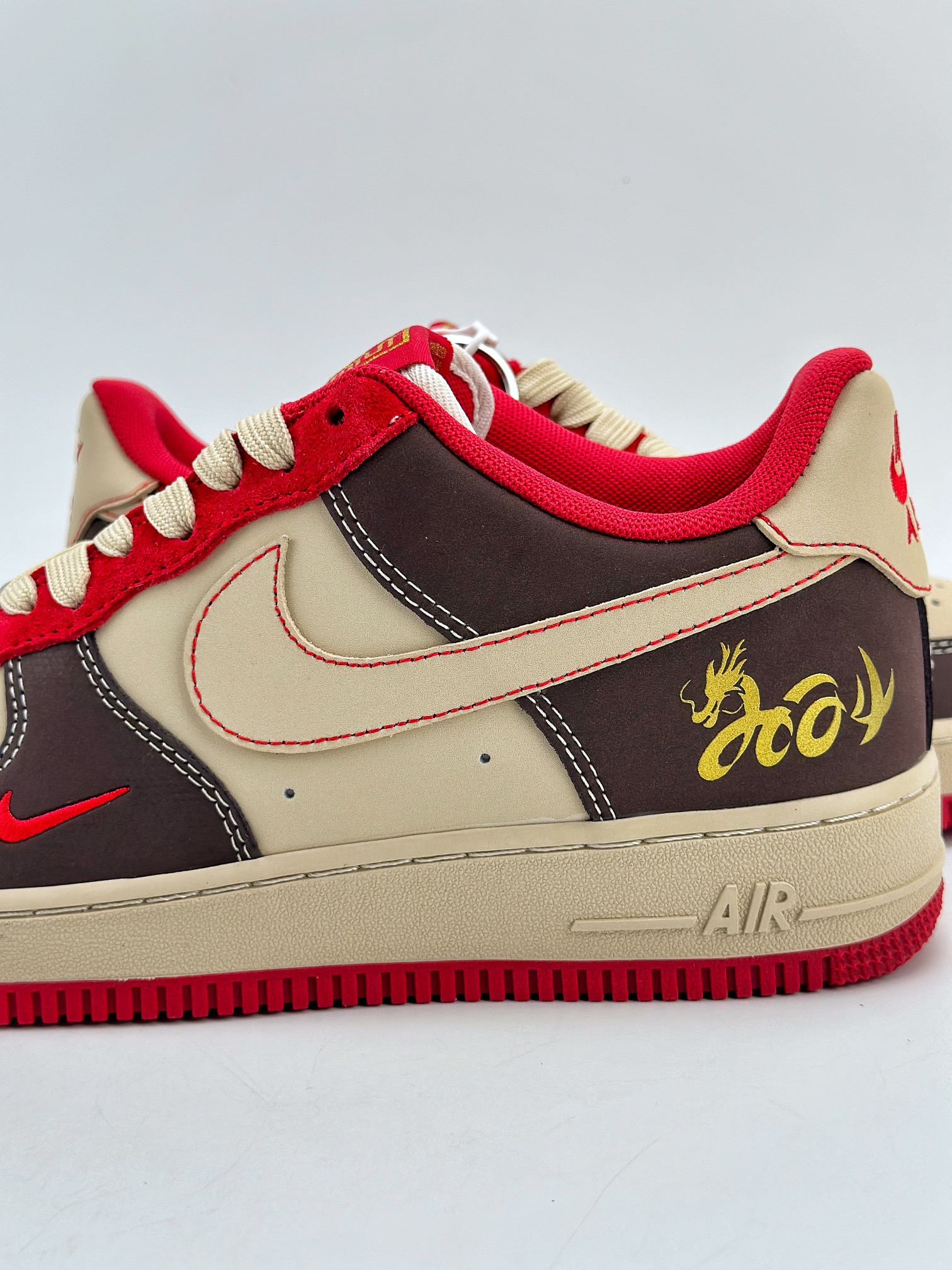 200 Nike Air Force 1 Low 07 龙年限定 黄棕红 LN6238-841