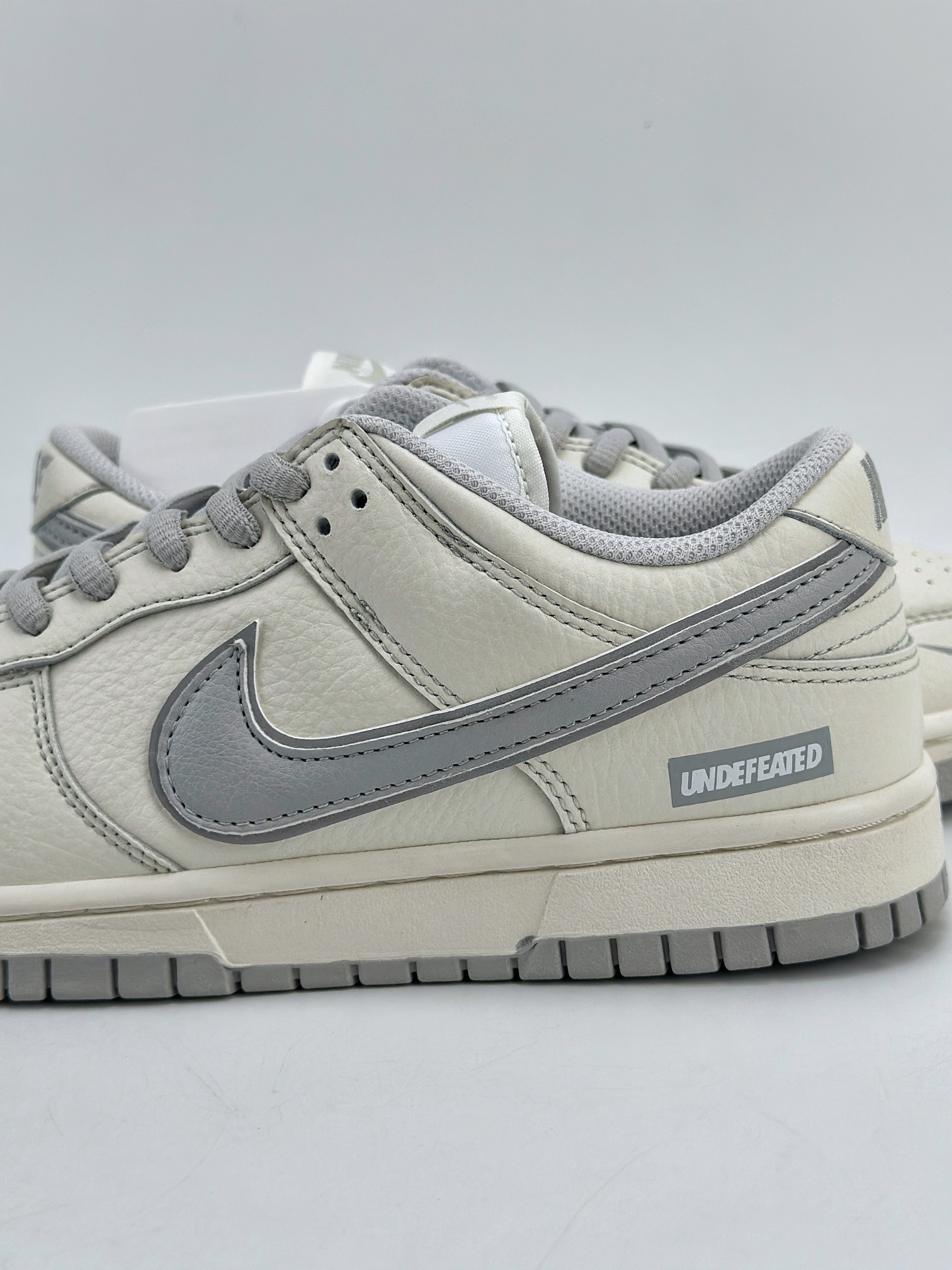 280 Nike SB Dunk Low x UNDEFEATED 米白灰 SF1588-135