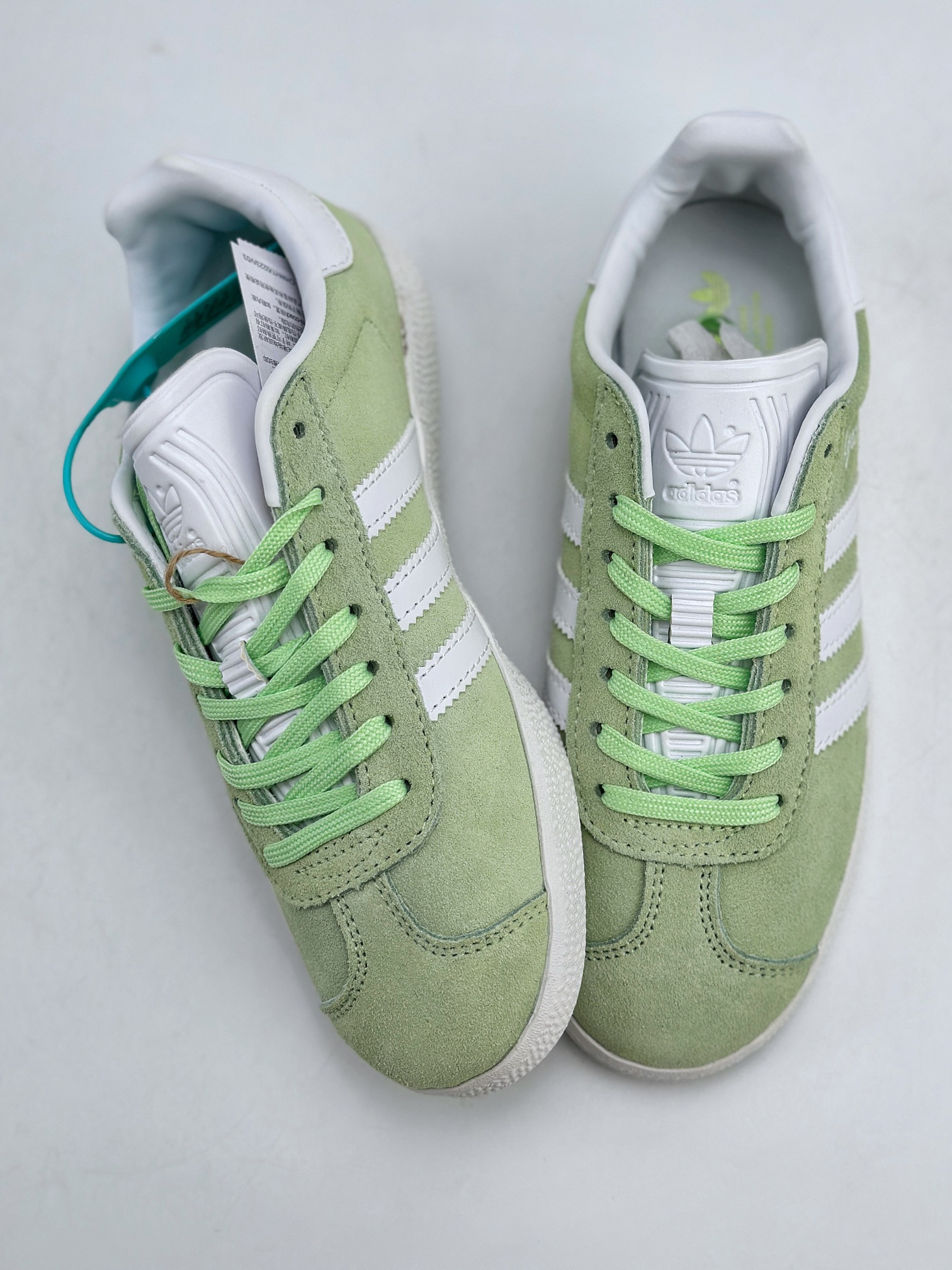 140 adidas Originals Gazelle W 三叶草休闲防滑耐磨低帮板鞋 IE0442