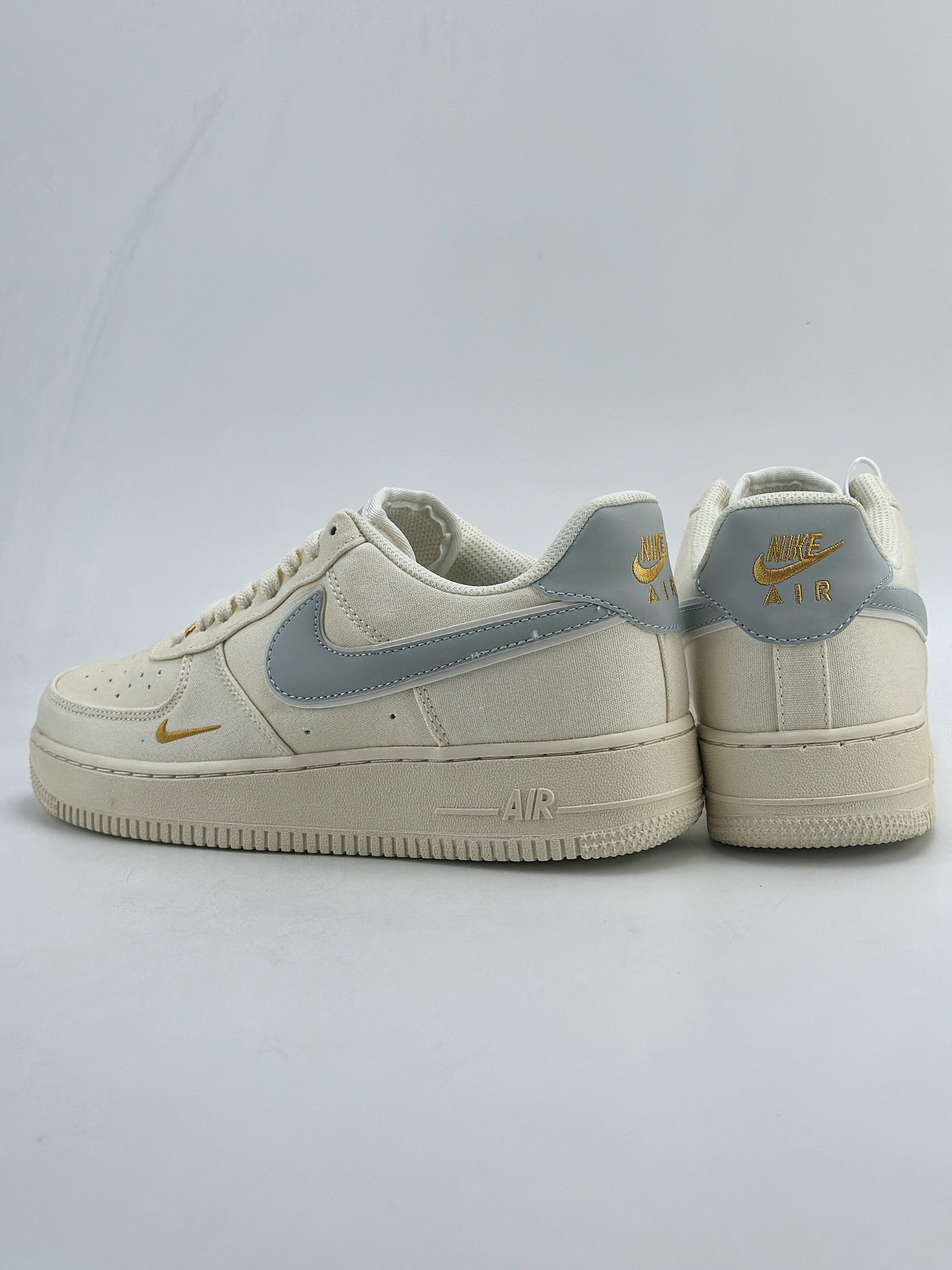 220 Nike Air Force 1 Low 07 帆布灰小钩 MN5696-009