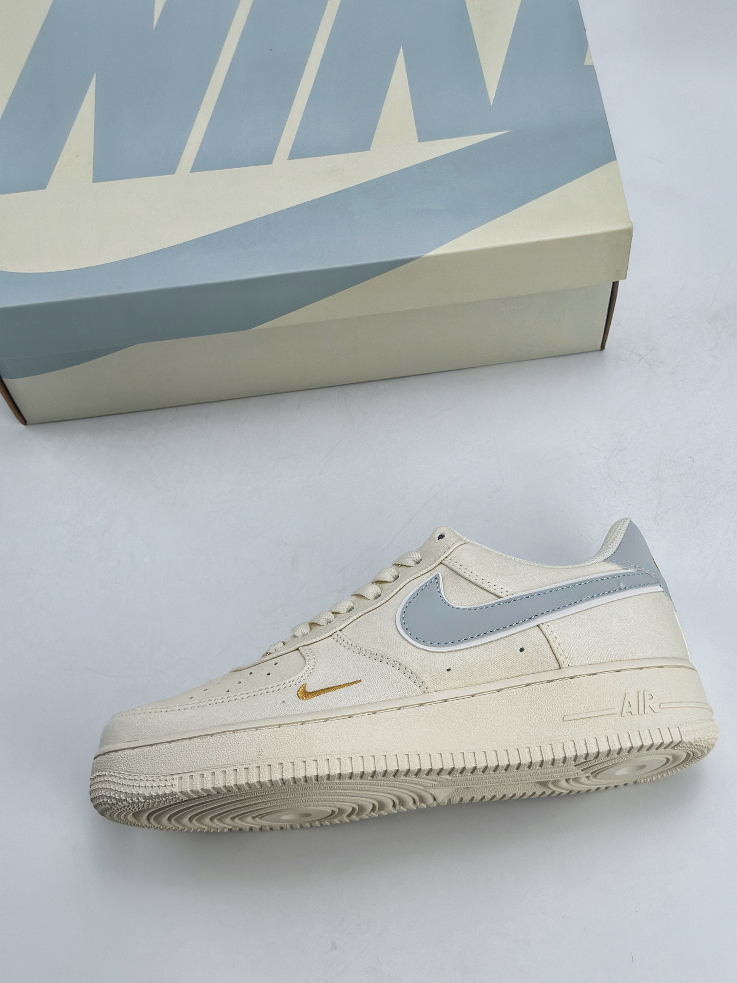 220 Nike Air Force 1 Low 07 帆布灰小钩 MN5696-009