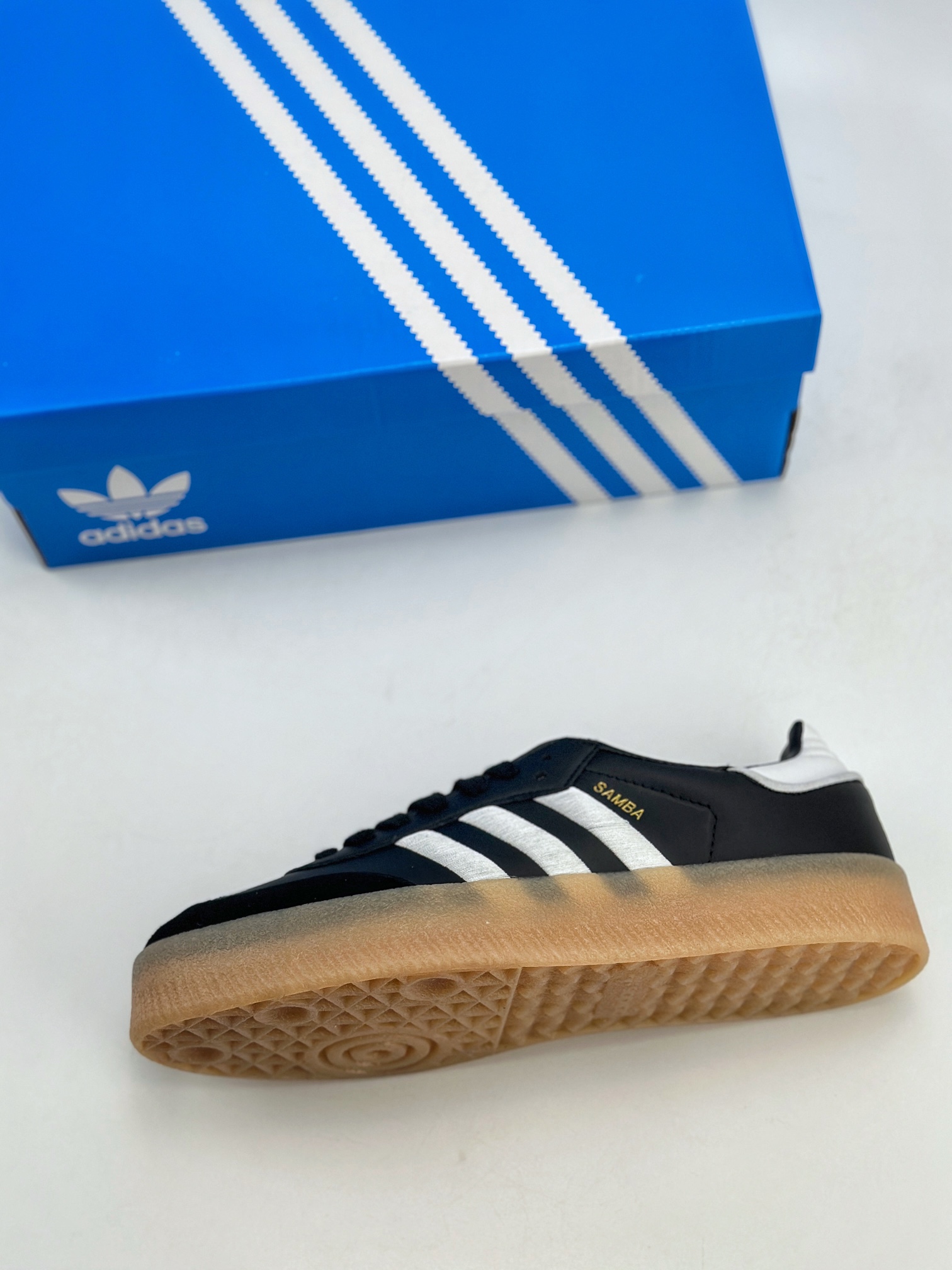 150 adidas originals SambaE W OG  ID0433