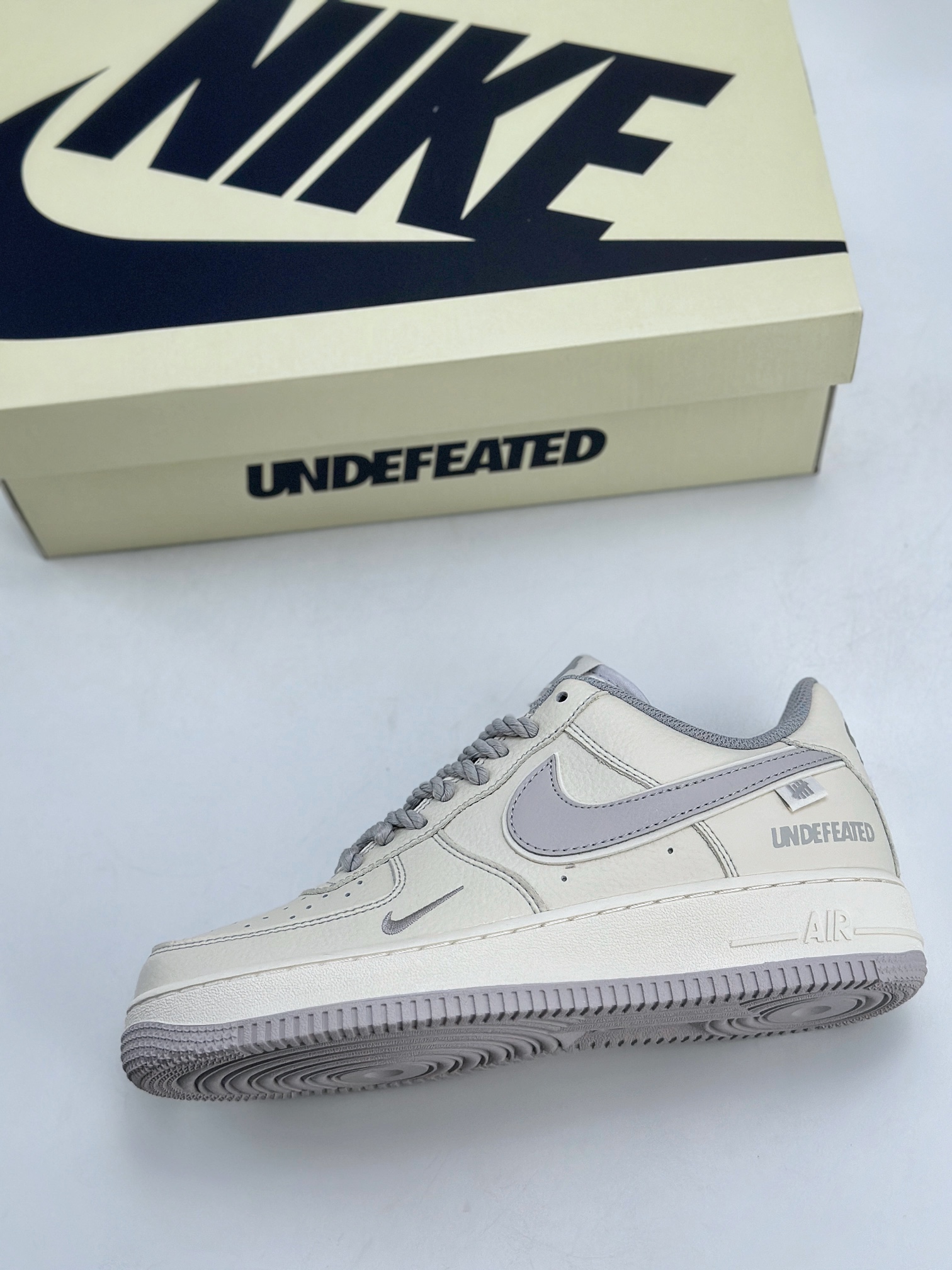 260 Nike Air Force 1 Low 07 x UNDEFEAYED 白灰 UT2023-203