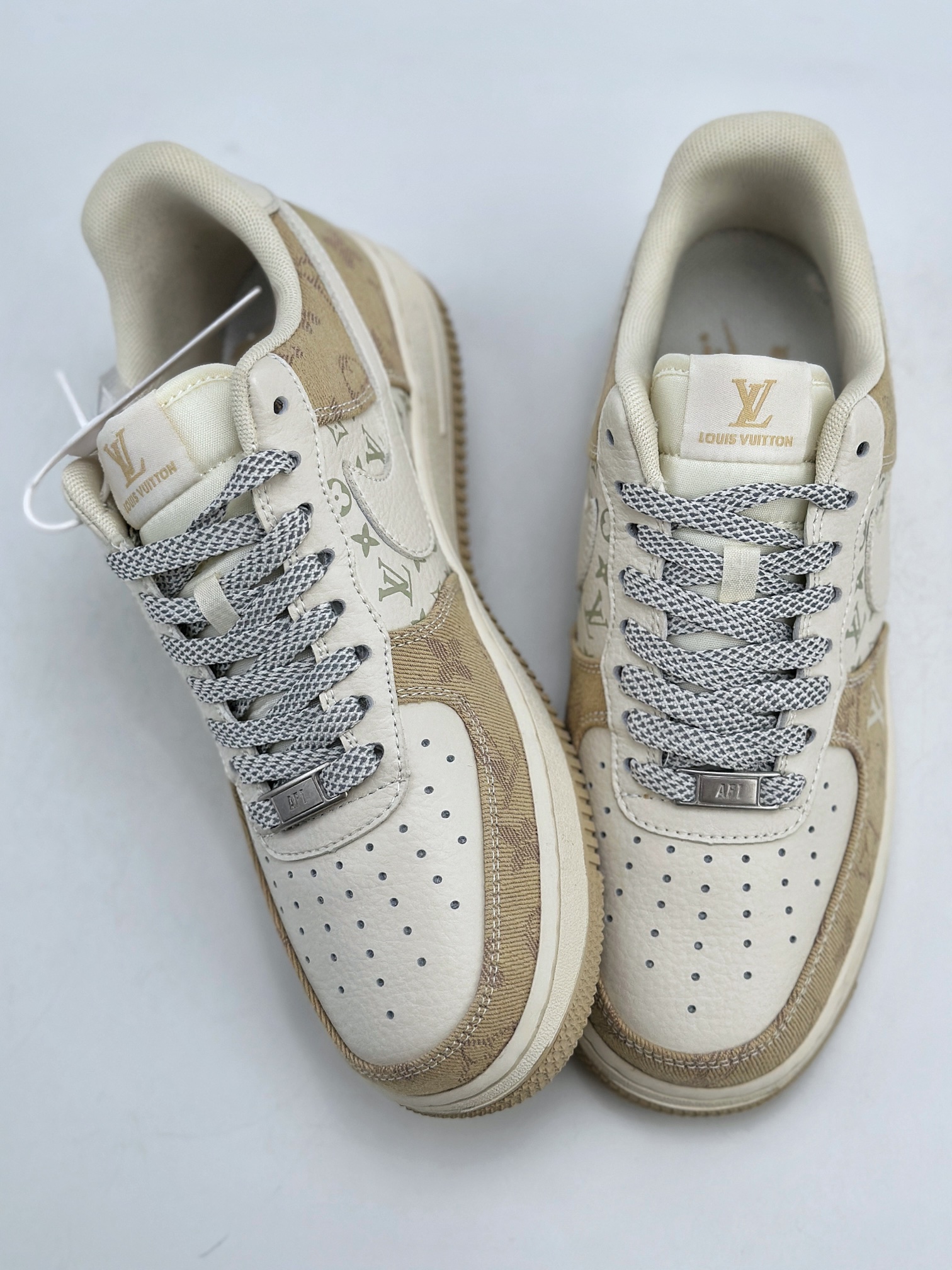 200 Nike Air Force 1 Low 07 x Louis Vuitton 白黄牛仔布 DD8686-300