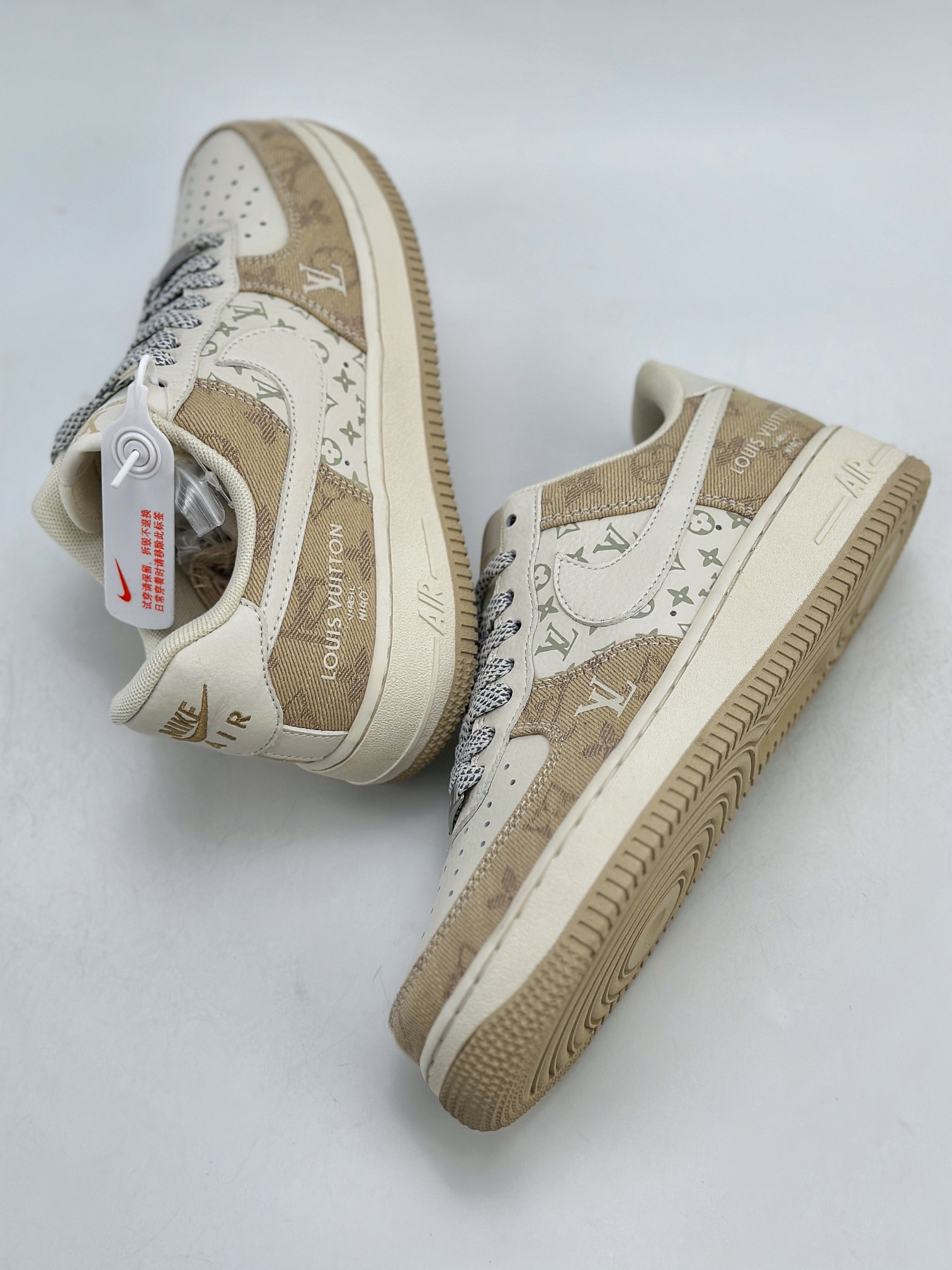 200 Nike Air Force 1 Low 07 x Louis Vuitton 白黄牛仔布 DD8686-300