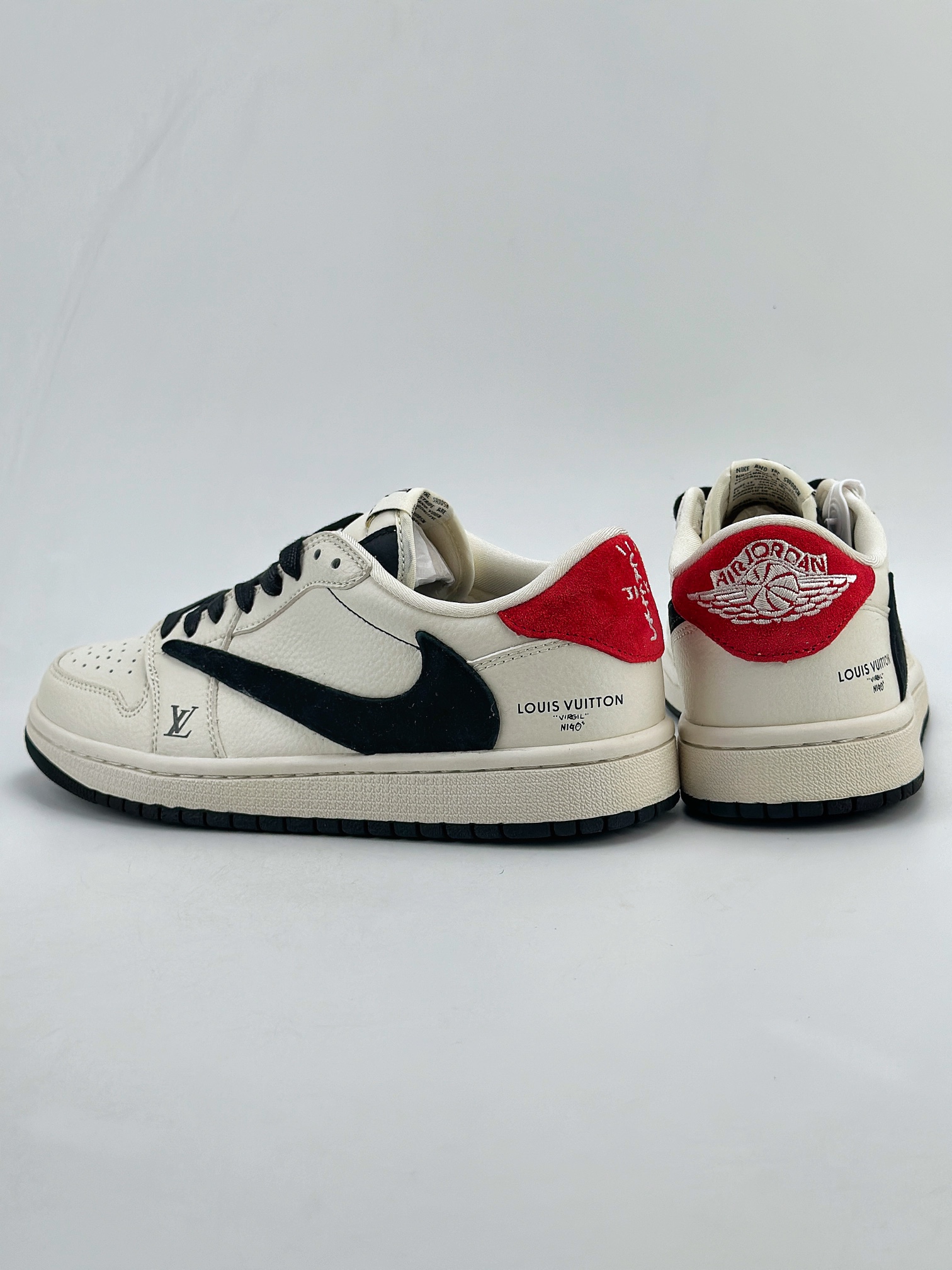 280 Air Jordan 1 Retro Low x Louis Vuitton x Travis Scott 三方联名白黑红 LX1988-700