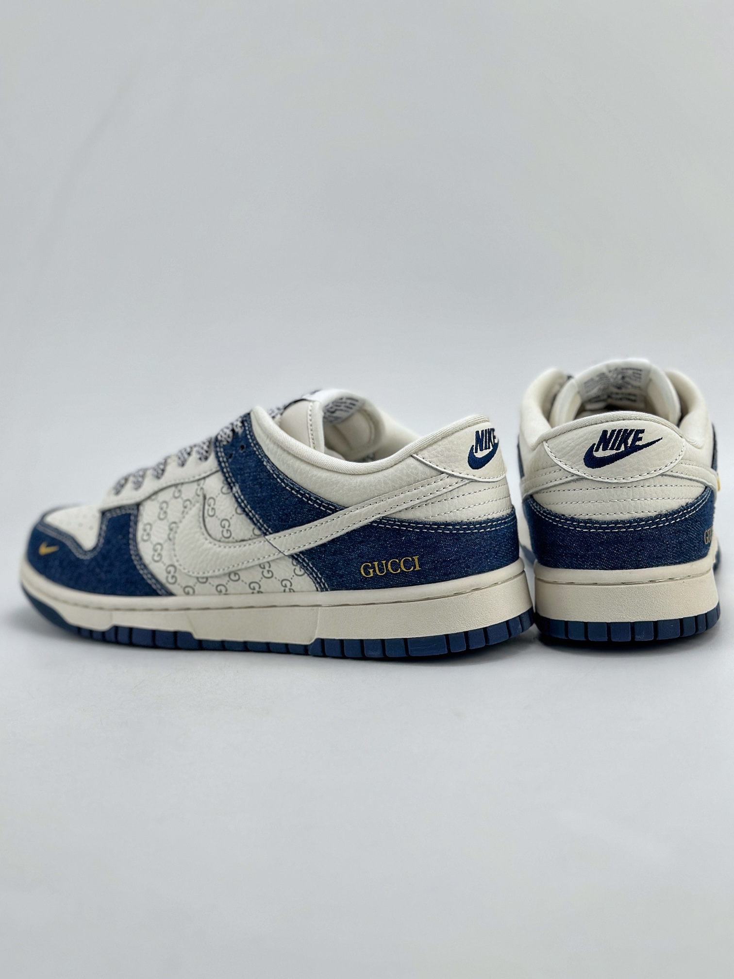 280 Nike SB Dunk Low x GUCCI 米白蓝牛仔布满天星 FC1688-141