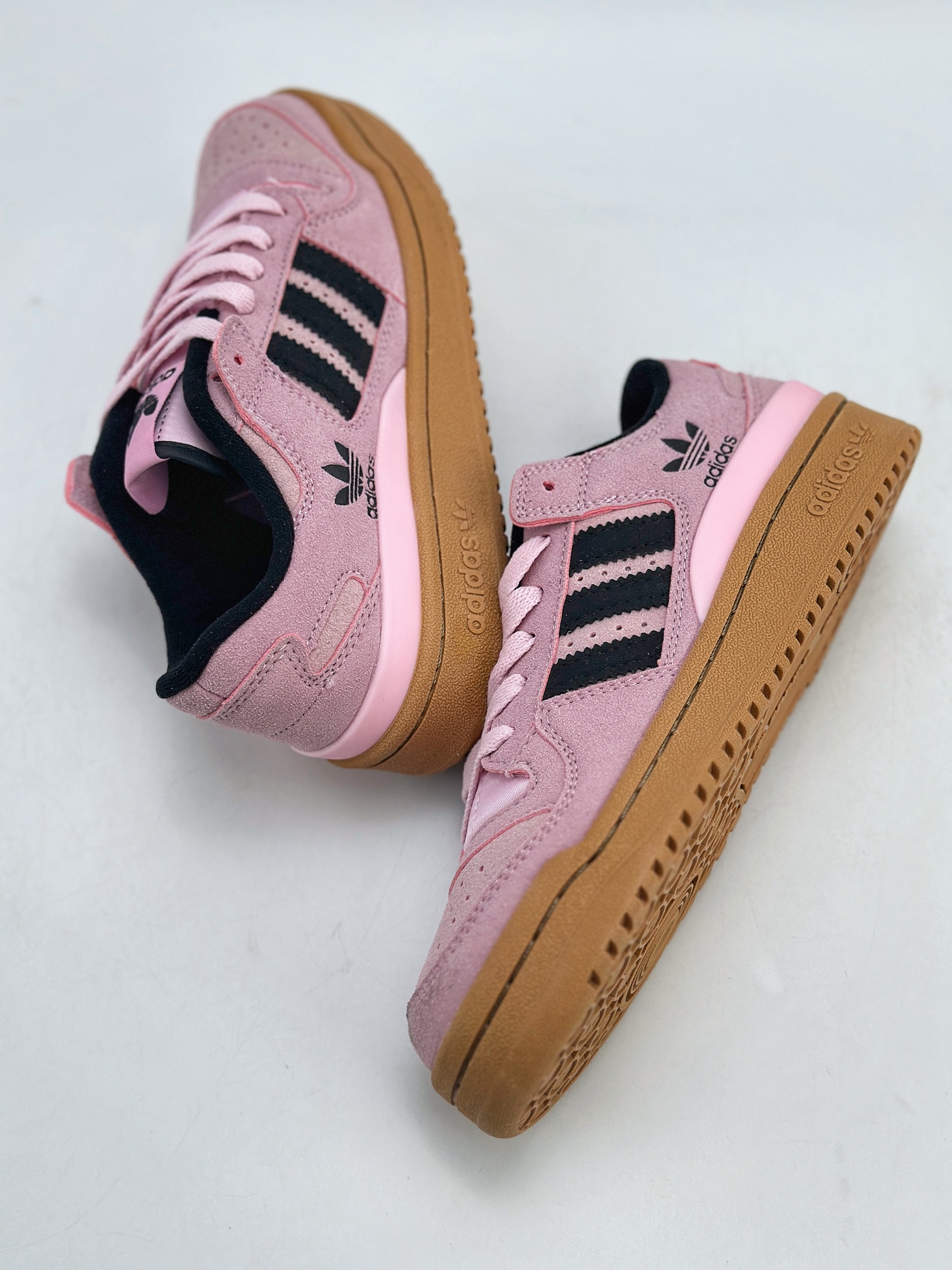 170 Adidas Forum Low CL 三叶草低邦  JH6287