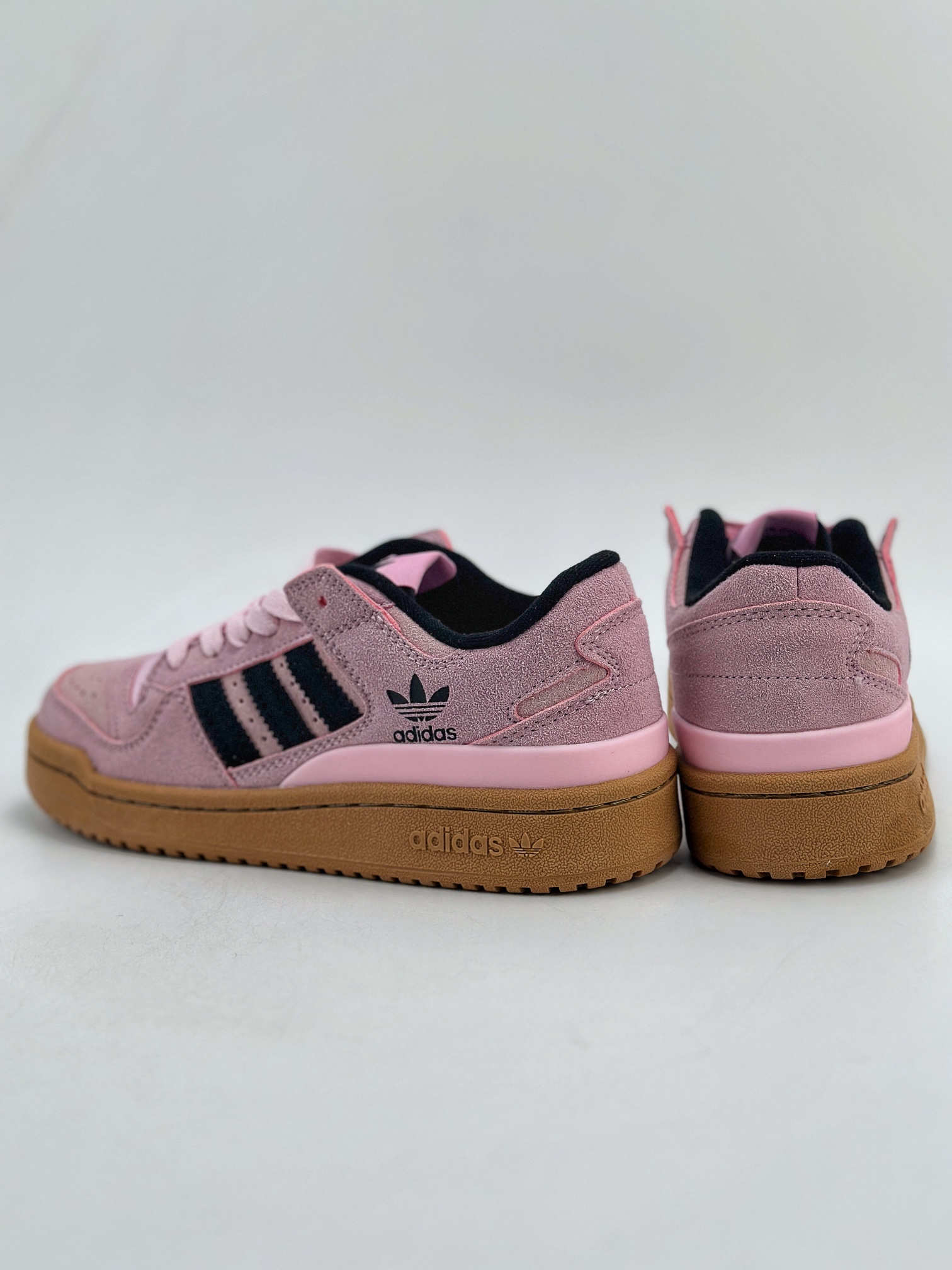 170 Adidas Forum Low CL 三叶草低邦  JH6287