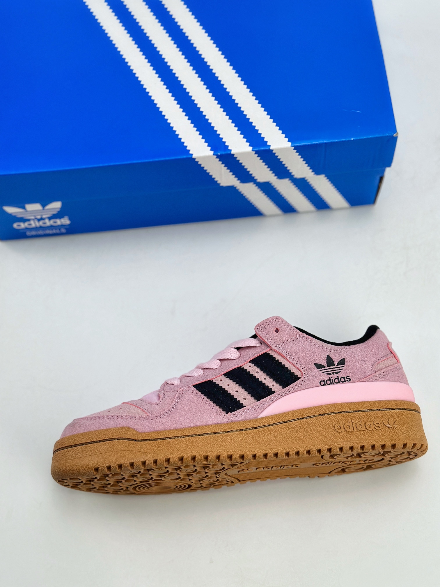 170 Adidas Forum Low CL 三叶草低邦  JH6287