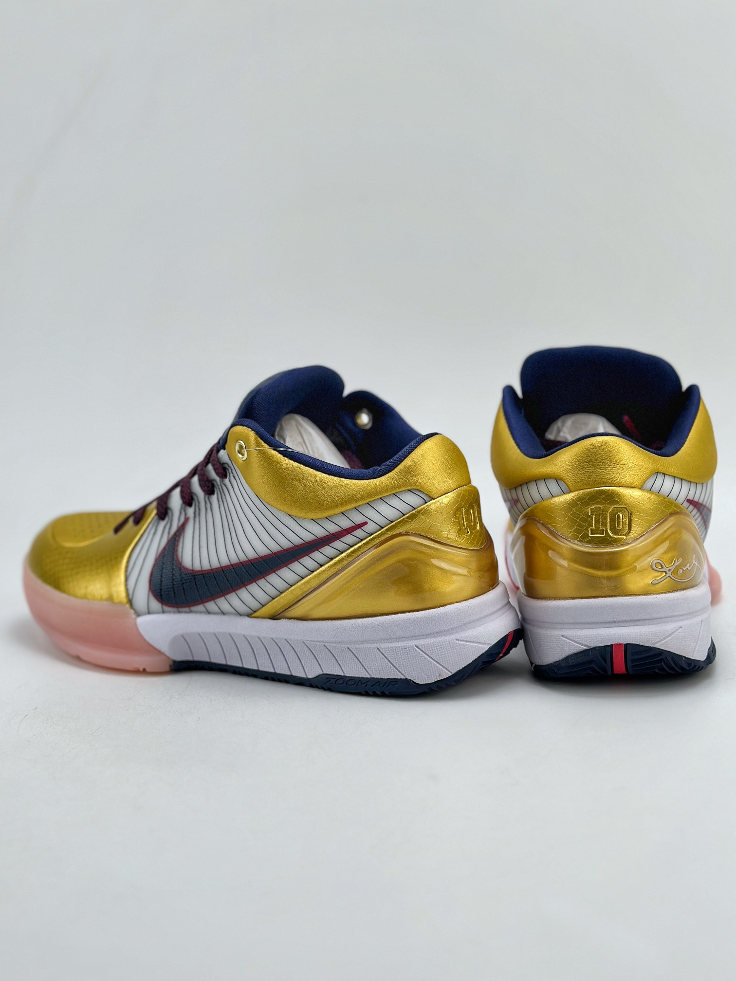 270 NK Zoom Kobe 4 Gold Medal 科比4代 实战篮球鞋  CQ3869-107