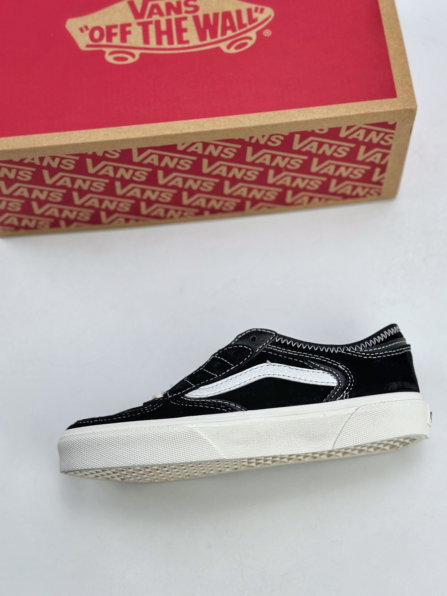 160 Vans范斯官方 Rowley Classics 经典黑色/粉色复古潮流板鞋