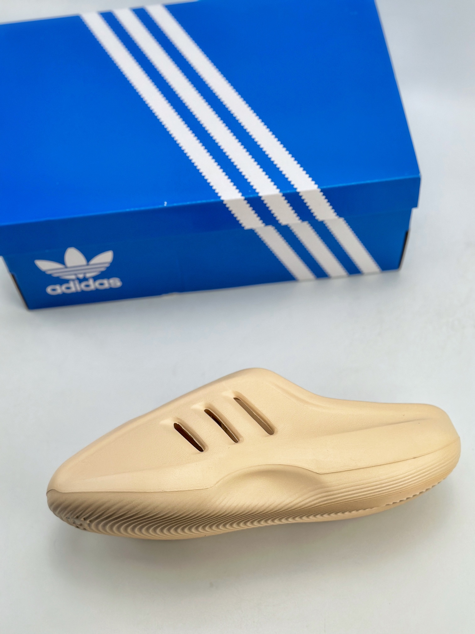 200 Adidas Originals adiFOM IIInfinity Mule 穆勒风慵懒惬意防磨包头拖鞋 IH0355