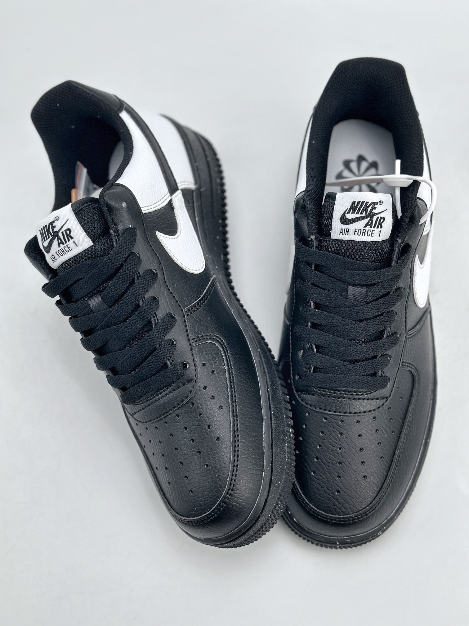 200 Nike Air Force 1 Low 07 黑白 HF9096-001