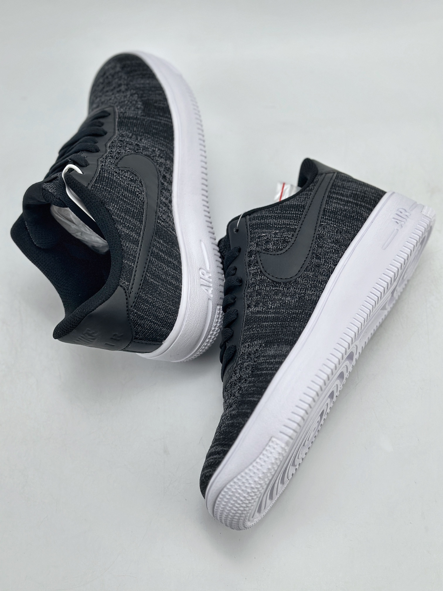 200 Nike Air Force 1 Low 07 Flyknit 2.0 飞线 黑白 CI0051-300