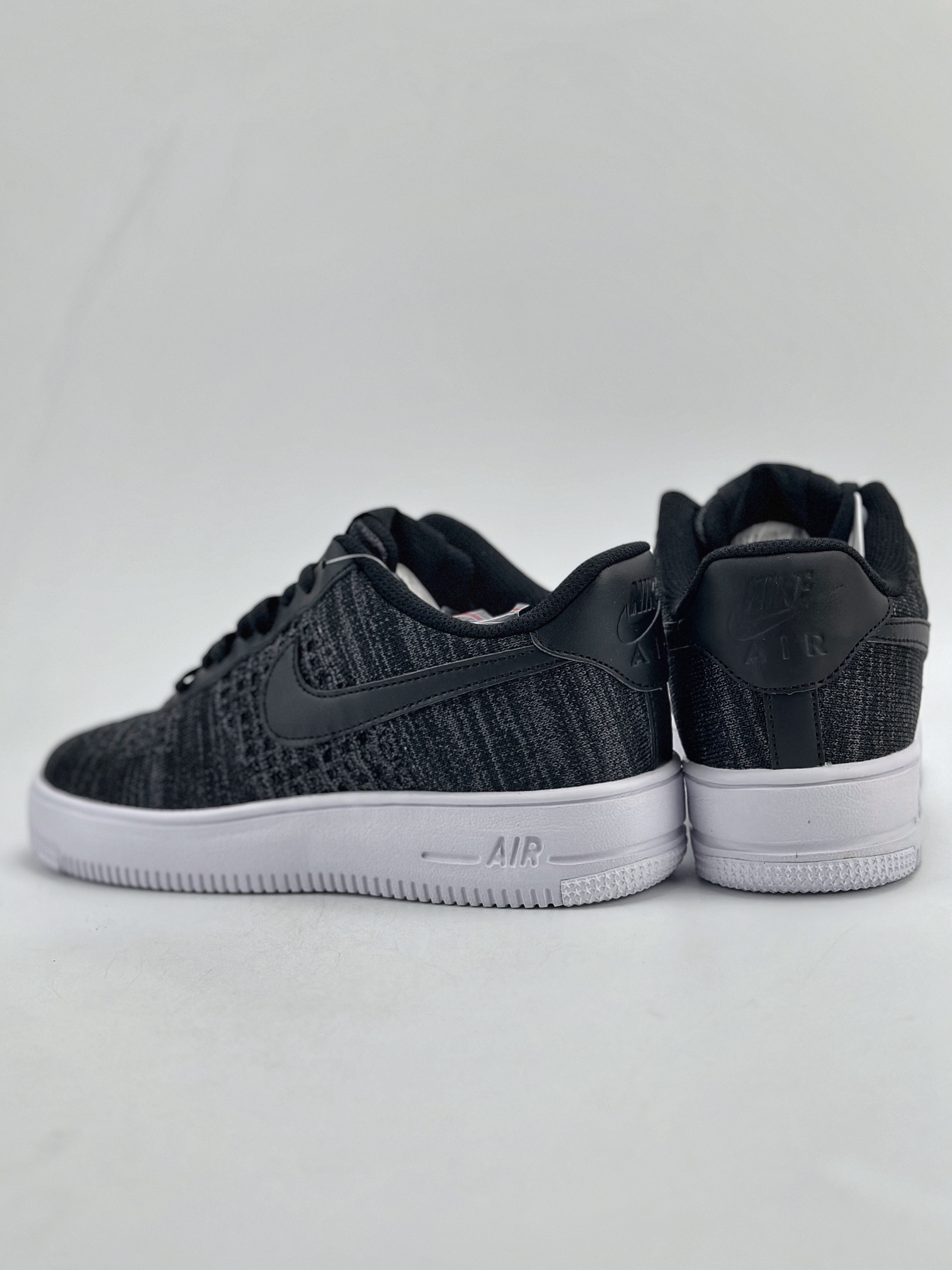 200 Nike Air Force 1 Low 07 Flyknit 2.0 飞线 黑白 CI0051-300