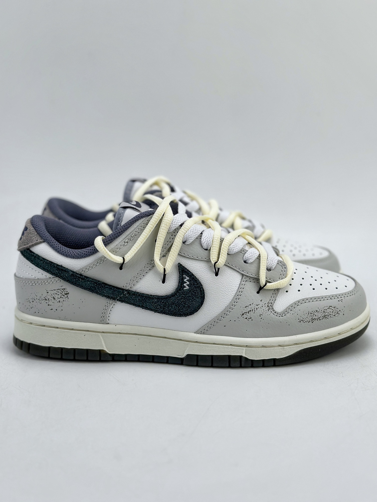 240 NIKE SB Dunk Low 气泡水母 灰色岛屿 灰蓝黄 FJ4188-100