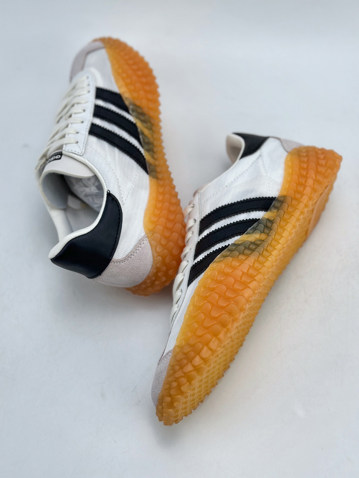 200 Adidas Kamanda Country Low 联名 小Yeezy 阿迪达斯卡慢跑鞋 EE5665