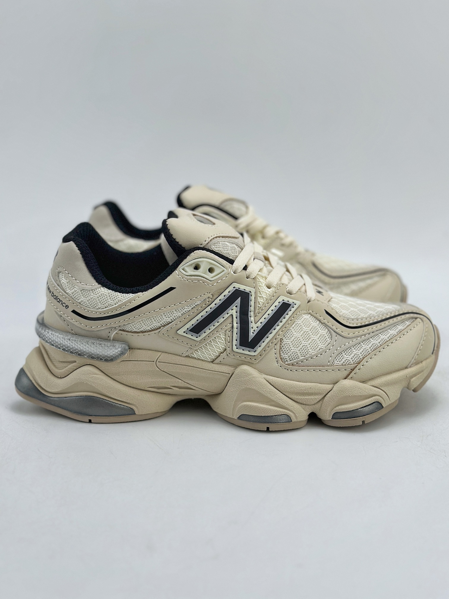 210 Joe Freshgoods x New Balance 版本 NB9060 联名款 复古休闲运动慢跑鞋 U9060DUA