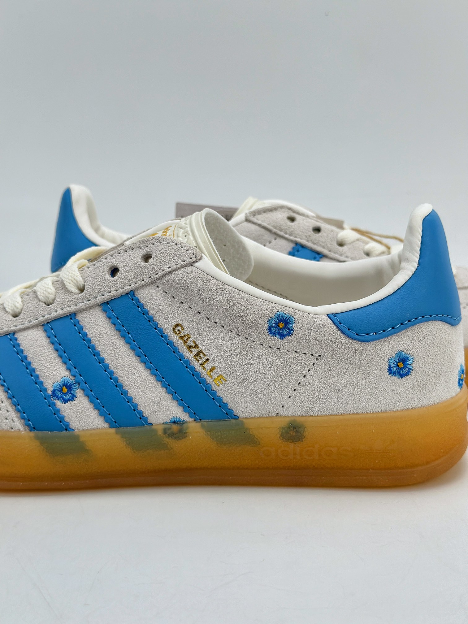 180 adidas Originals Gazelle INdoor ”Floral/Beige/Light Blue” 灰蓝 IF4491